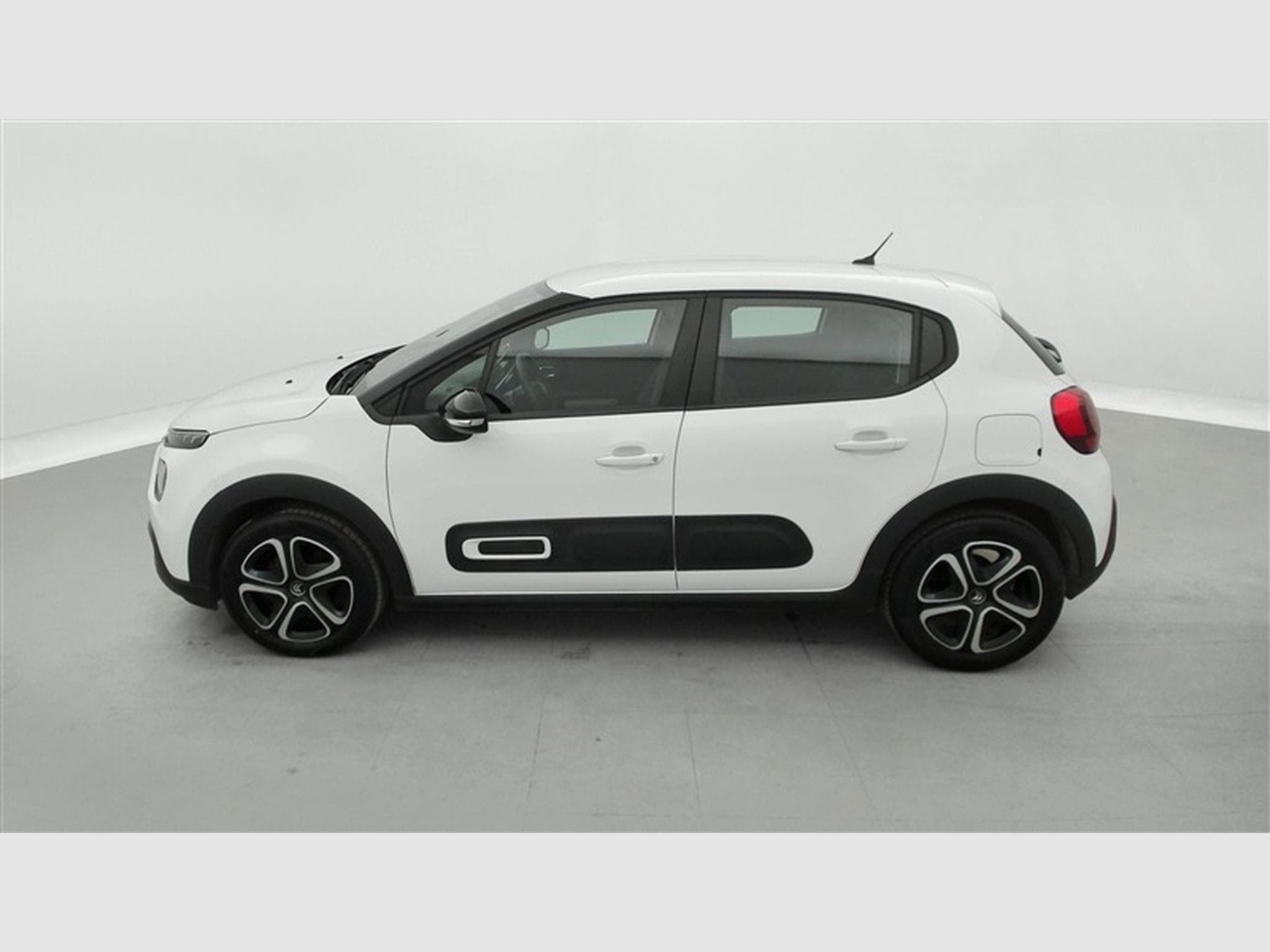 Citroen C3 1.2i PureTech Feel (2022) - Photo 3