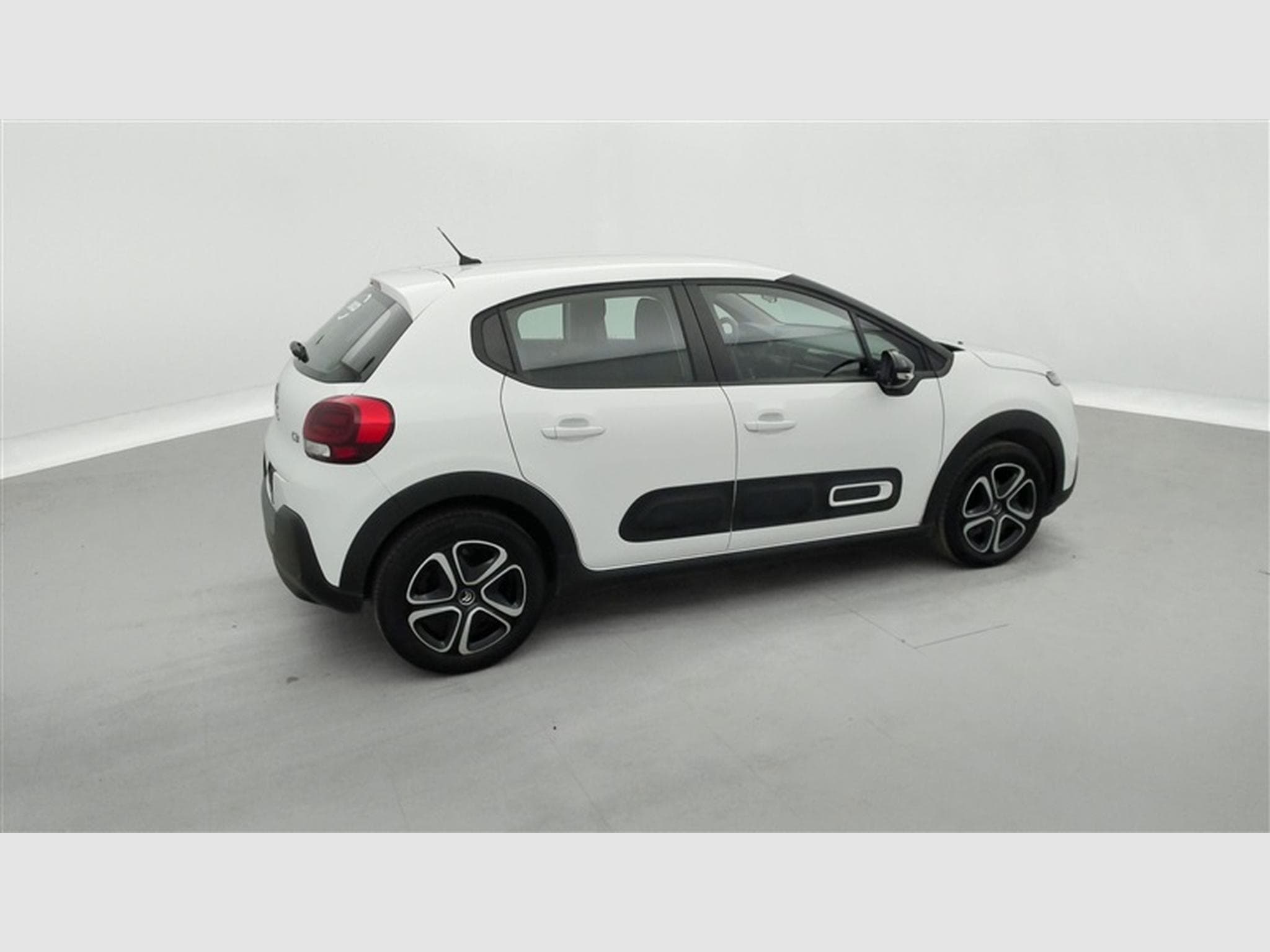 Citroen C3 1.2i PureTech Feel (2022) - Photo 23