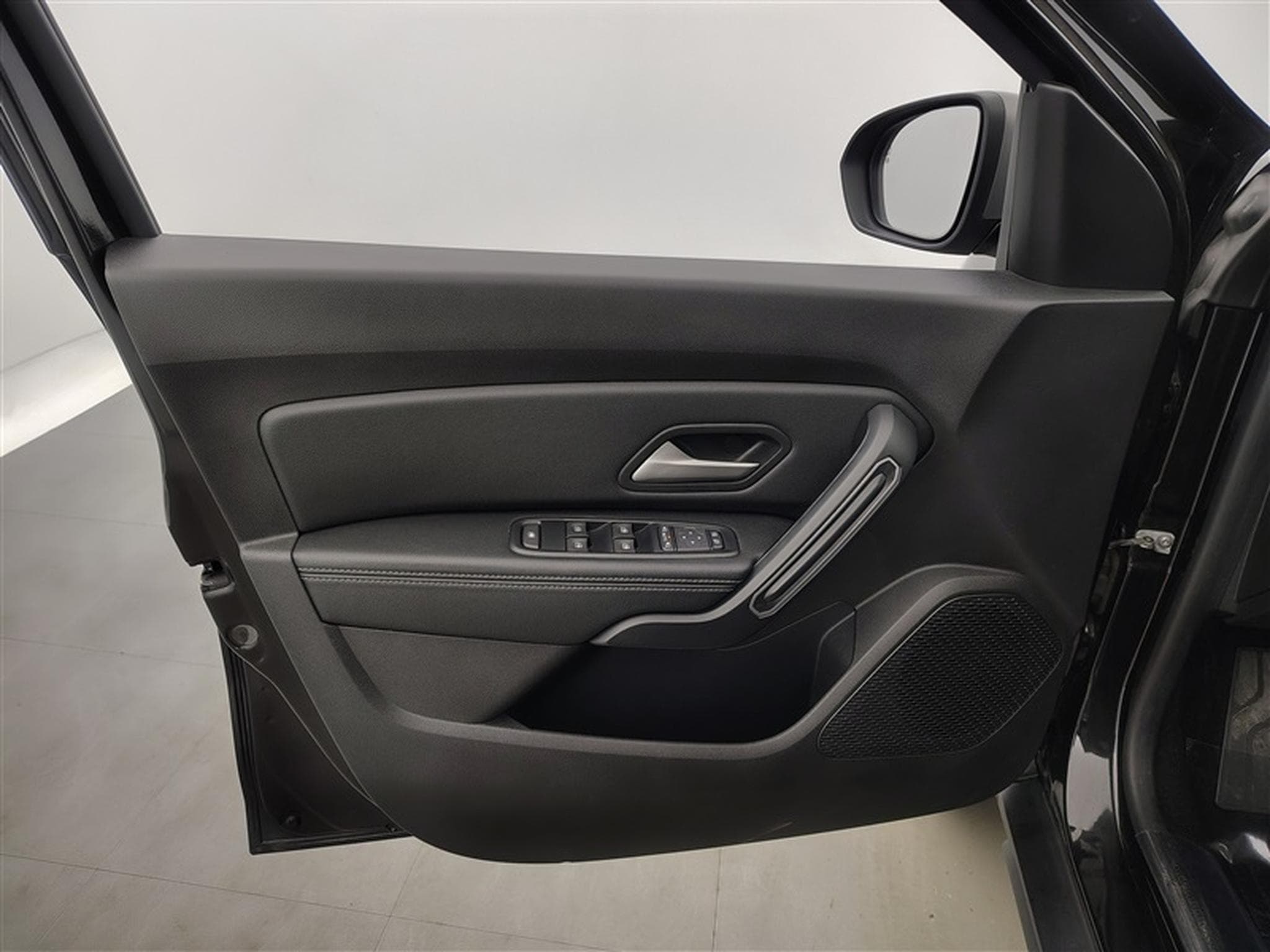 Dacia Duster 1.3 TCe Techroad 150CH GPF NAVI/CAMERA/JA' 17 (2023) - Photo 17