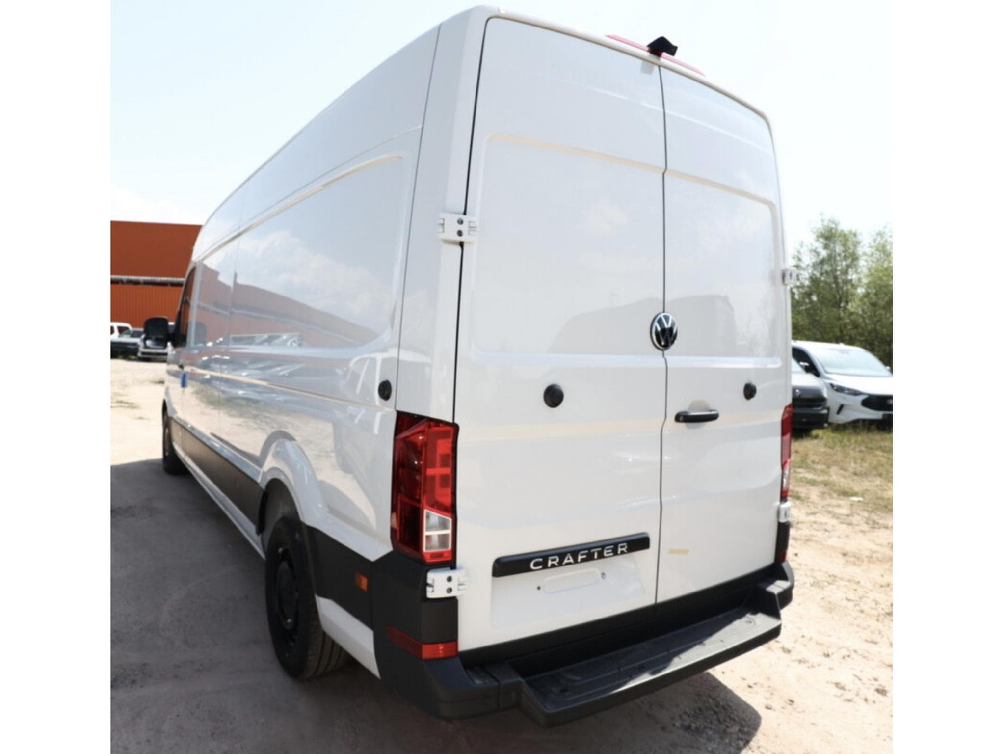 VW Crafter Crafter 35 L4H3 2.0 TDi (2026) - Photo 3