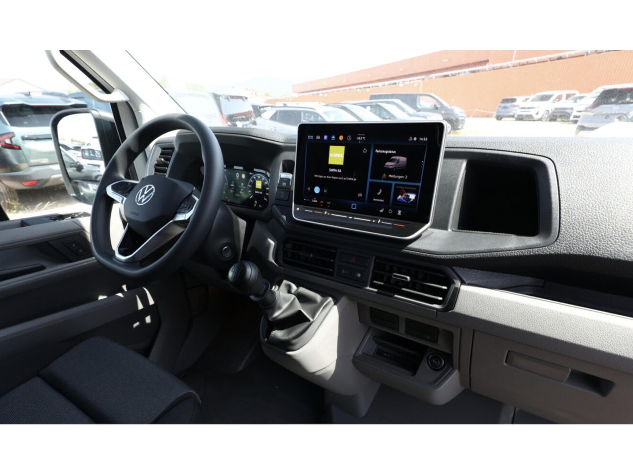 VW Crafter Crafter 35 L4H3 2.0 TDi (2026) - Photo 8