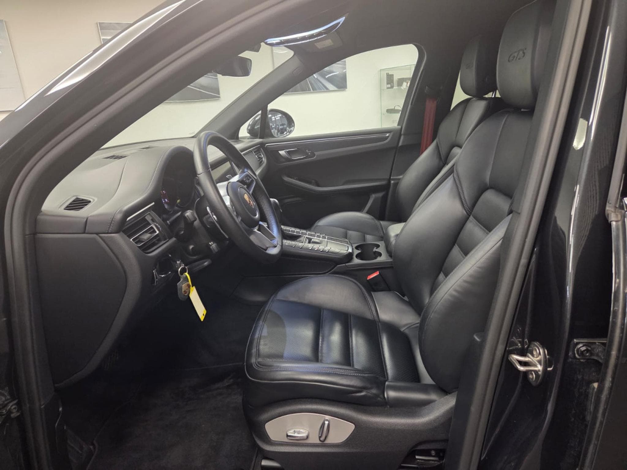 Porsche Macan GTS 381 CV / 280kW (2020) - Photo 3