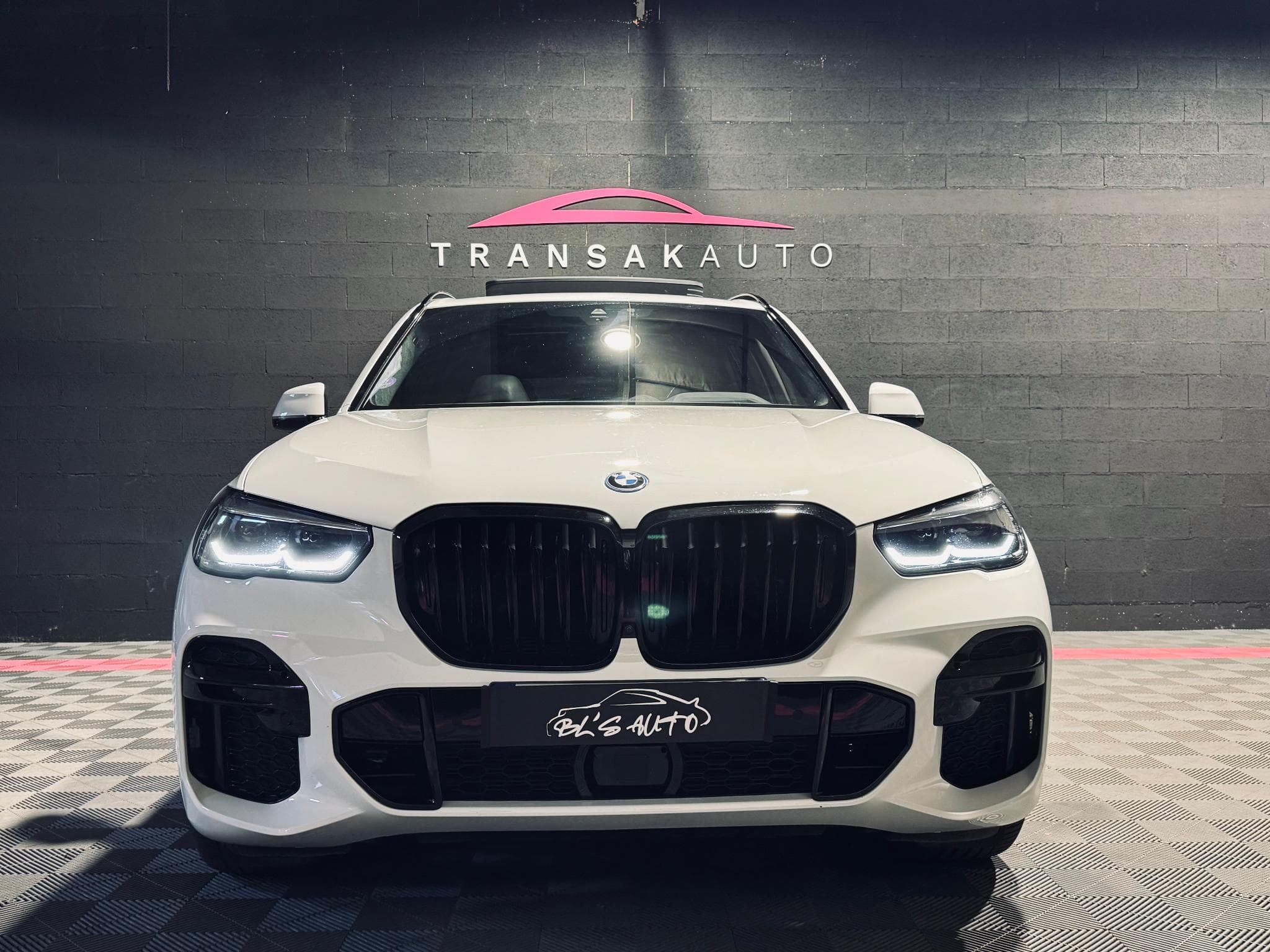 BMW X5 X5 xDrive45e 394 ch BVA8 M Sport (2022) - Photo 3