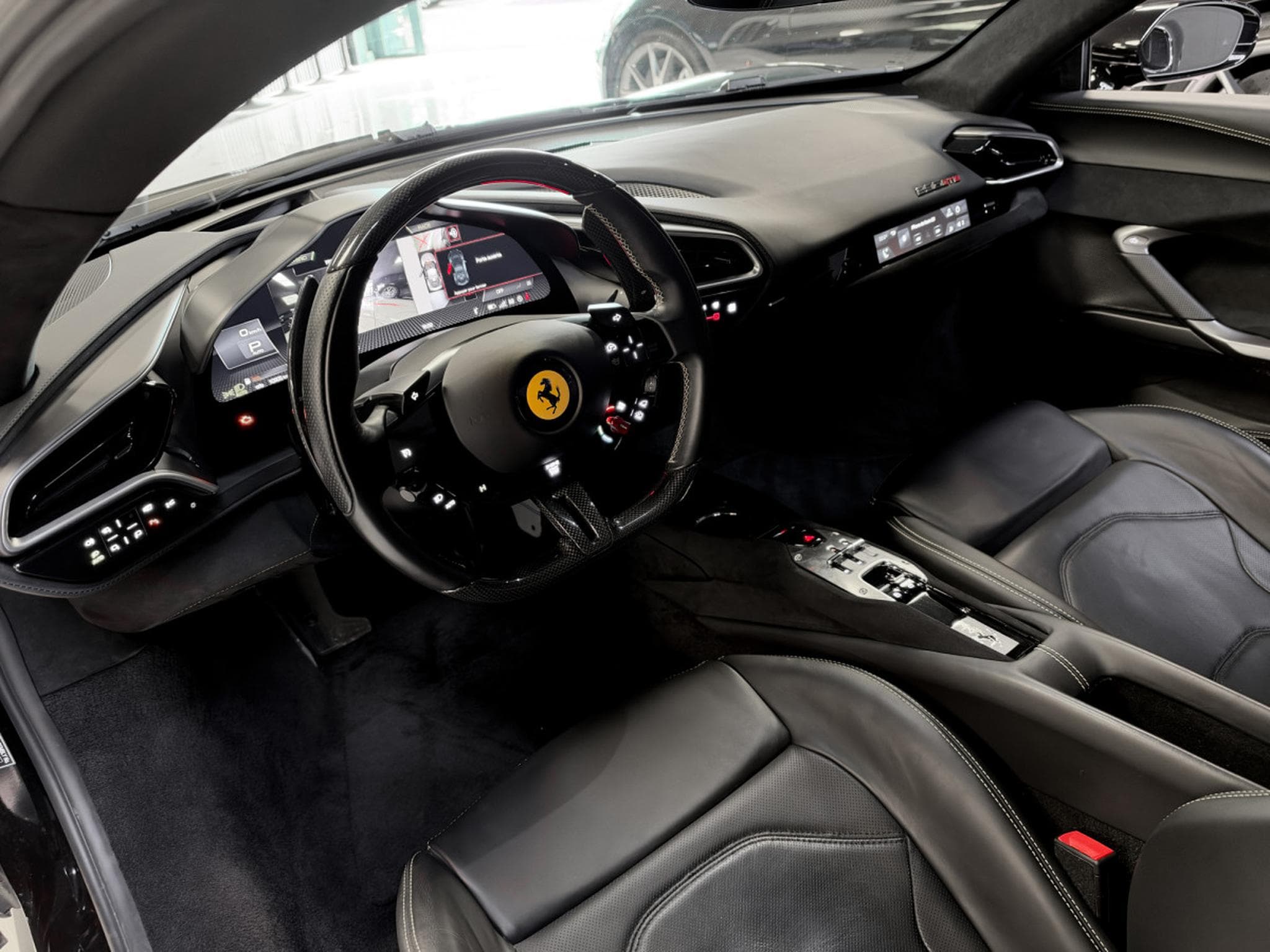Ferrari 296 GTB 1.Hd / CARBON / LIFT / 360° (2022) - Foto 9