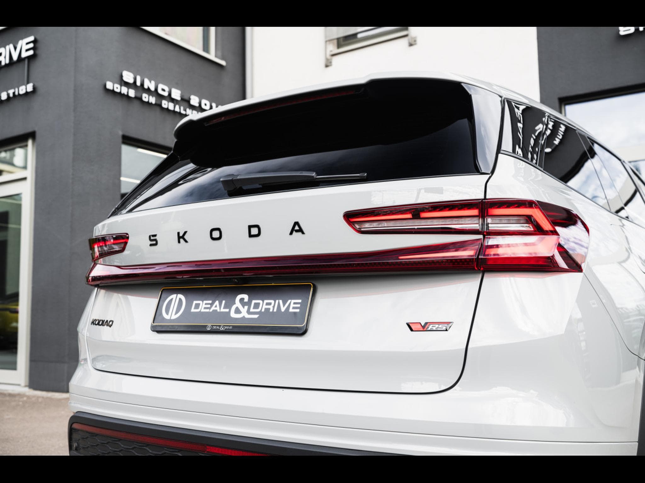 Skoda Kodiaq RS 2.0 TSI 4X4 - 7 PLACES - WARRANTY 07/2029 (2026) - Foto 10