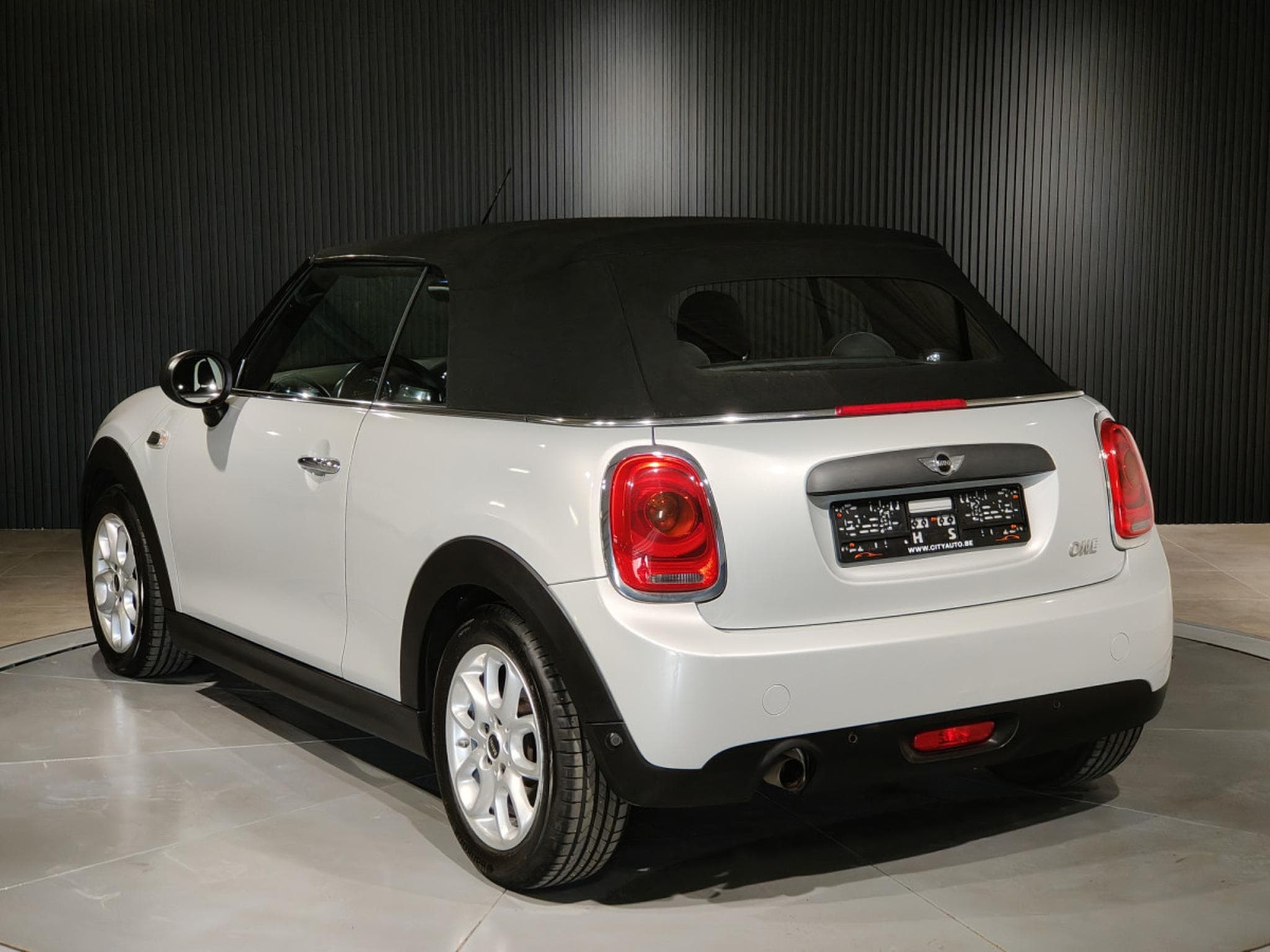 Mini Cooper Cabriolet 1.5 CABRIO BLUETOOTH SIEGE CHAUFFANTS GPS (2018) - Photo 4