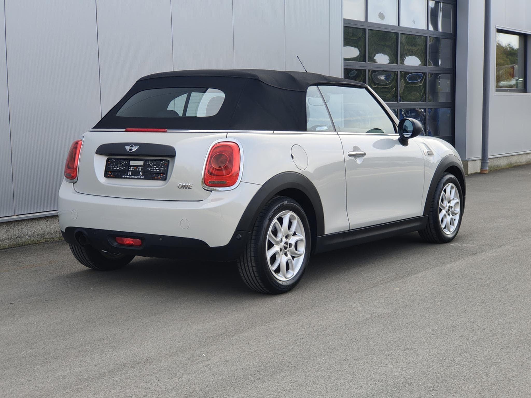 Mini Cooper Cabriolet 1.5 CABRIO BLUETOOTH SIEGE CHAUFFANTS GPS (2018) - Photo 18