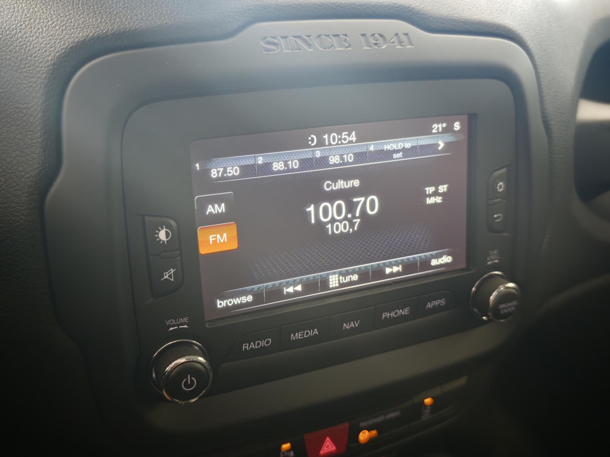 Jeep Renegade 1.4 Limited (2017) - Foto 17