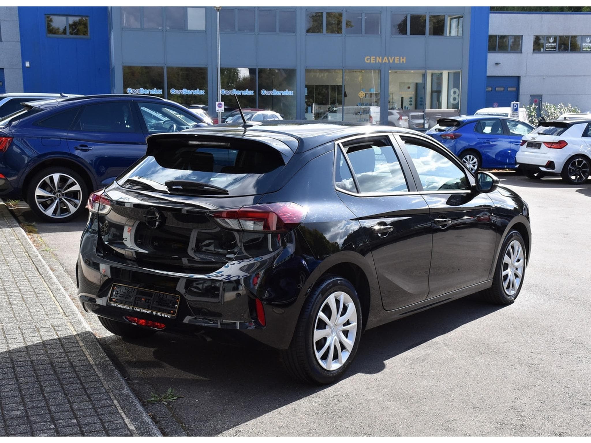 Opel Corsa 1.2 Turbo Edition AT8 REGUL LANE SIDE CAM 1° MAIN (2025) - Foto 4