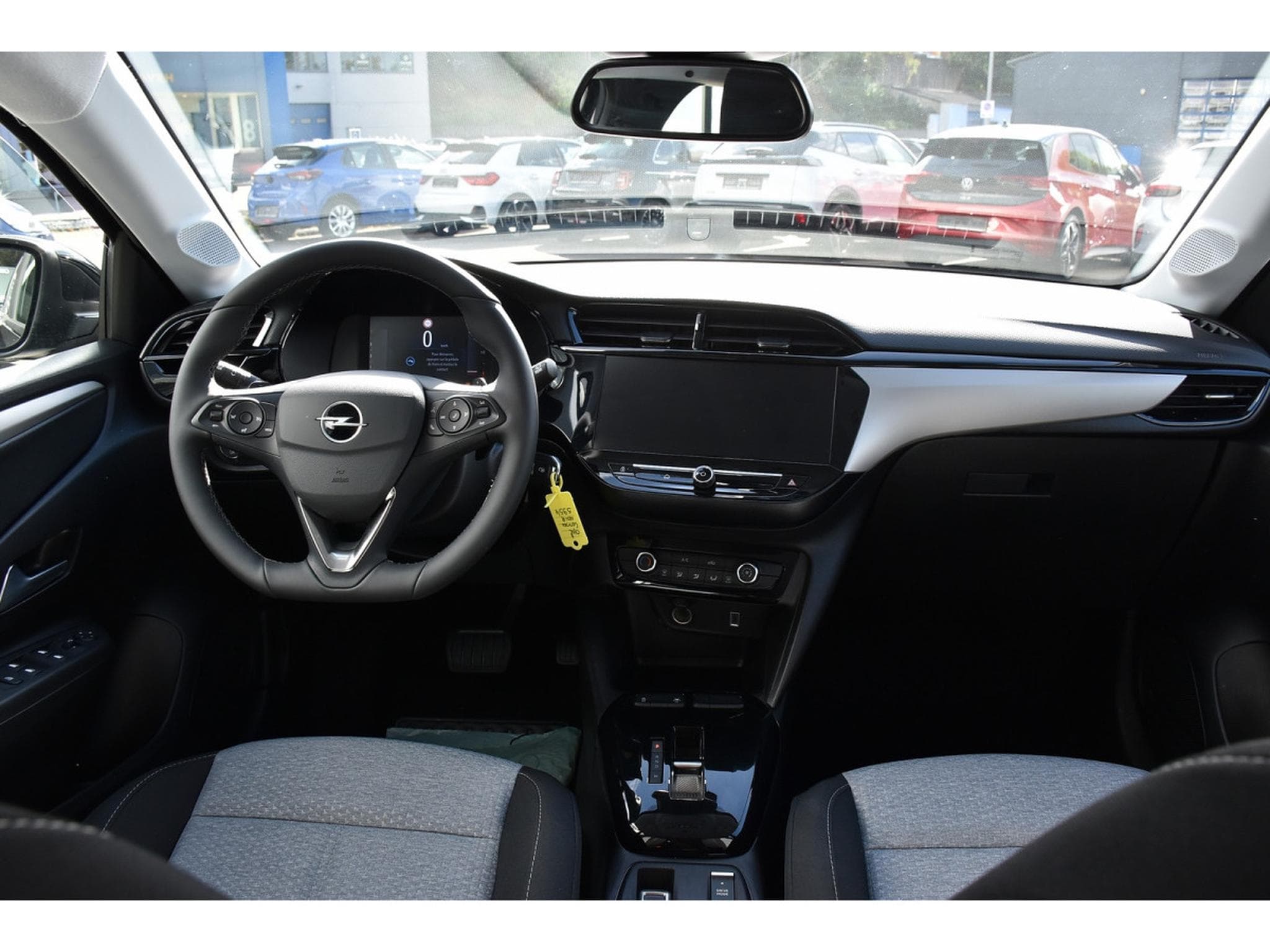 Opel Corsa 1.2 Turbo Edition AT8 REGUL LANE SIDE CAM 1° MAIN (2025) - Foto 8