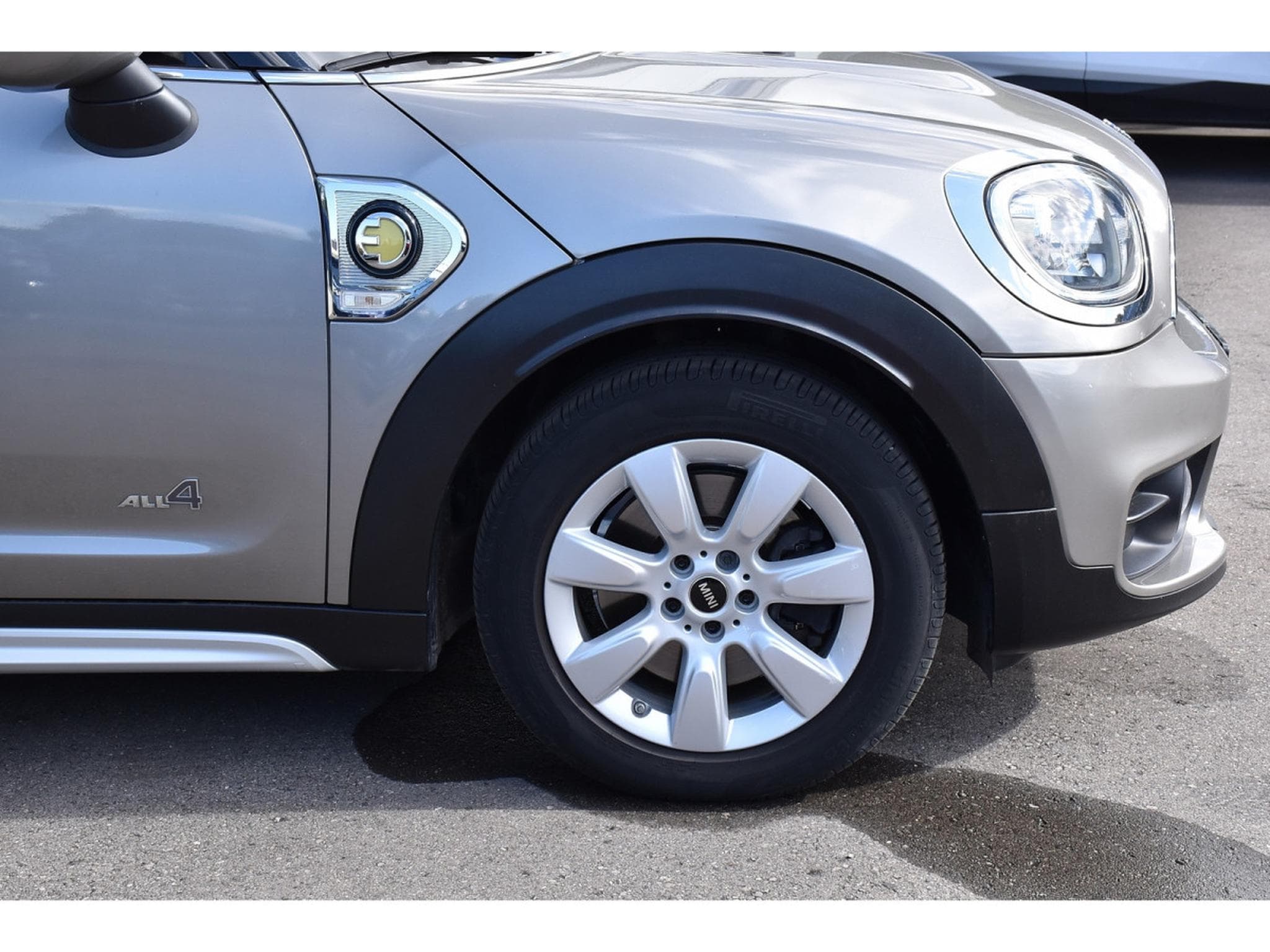 Mini Countryman Cooper SE 1.5A All4 CUIR SG SPORT ACC GPS LED KEYLESS 1° MAI (2019) - Foto 5
