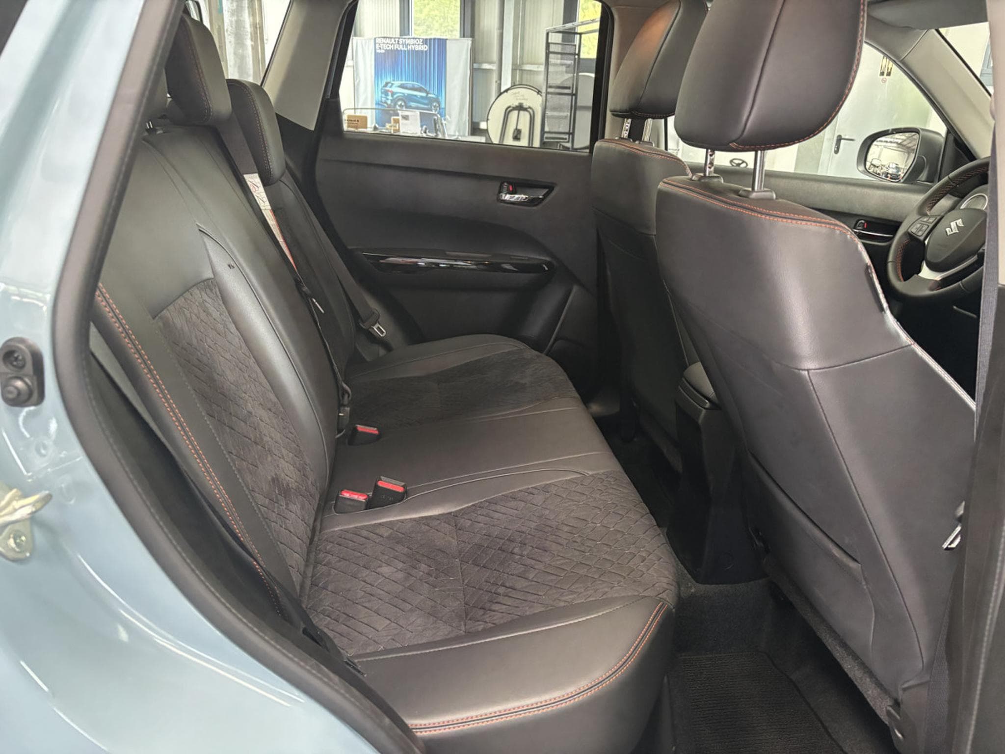 Suzuki Vitara 1.4 Hybrid TSUKI Edition Limited 2WD (2026) - Photo 12