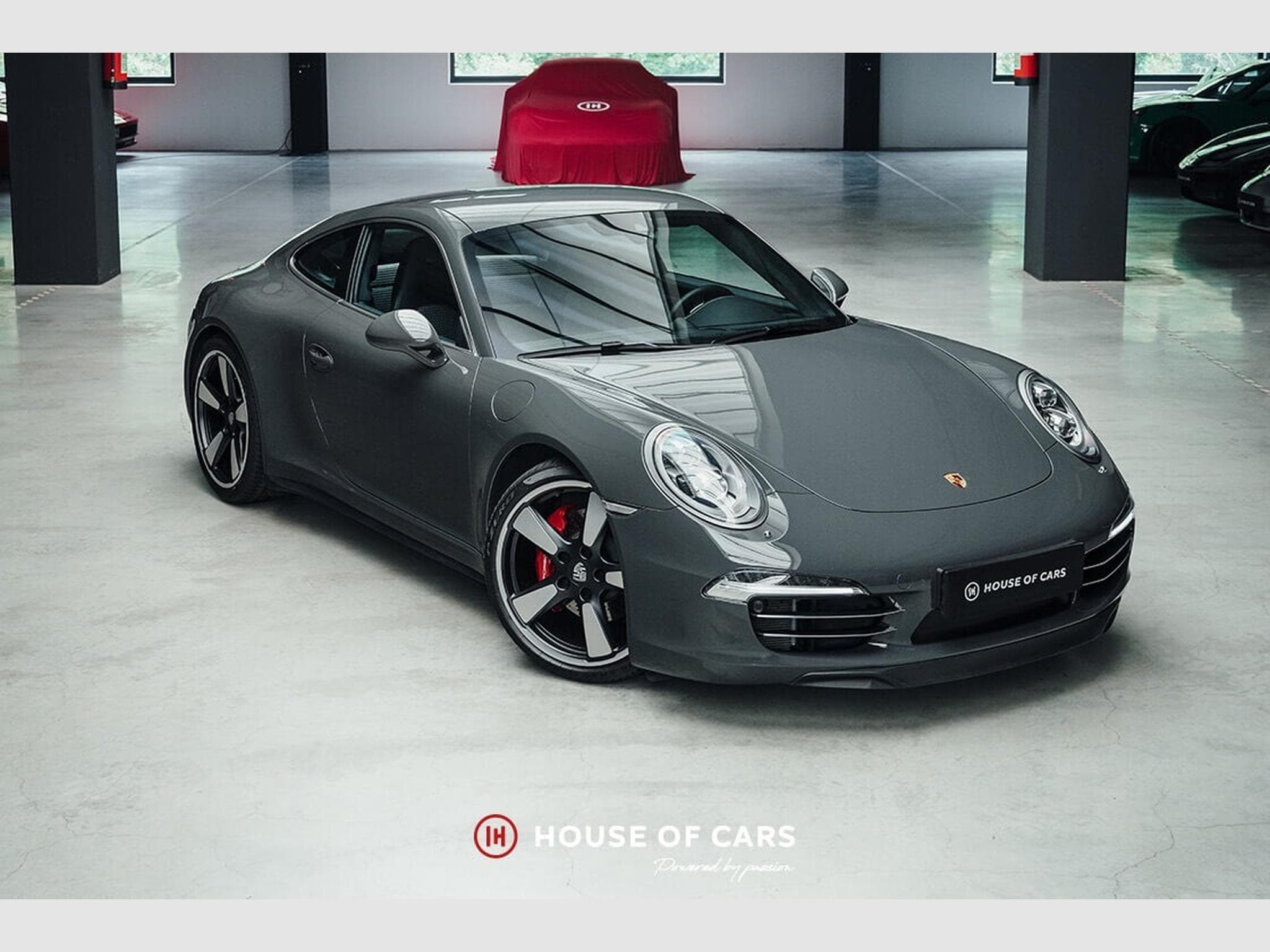 Porsche 991 .1 CARRERA S COUPE PDK "50 JAHRE" - 1 OF 1.963EX (2013) - Photo 4