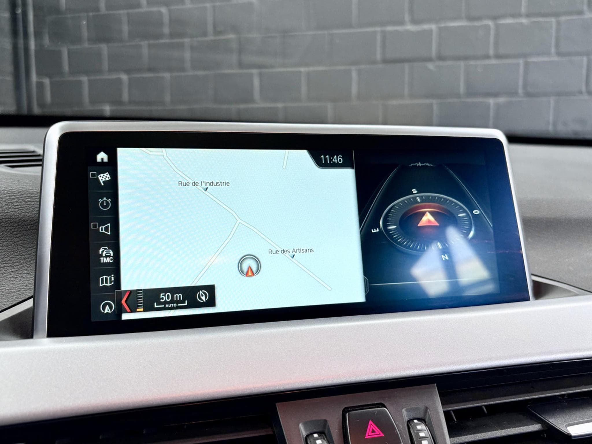 BMW X1 Advantage 20i sDrive 192 CV *CAM* HAYON* HUD* (2019) - Foto 20