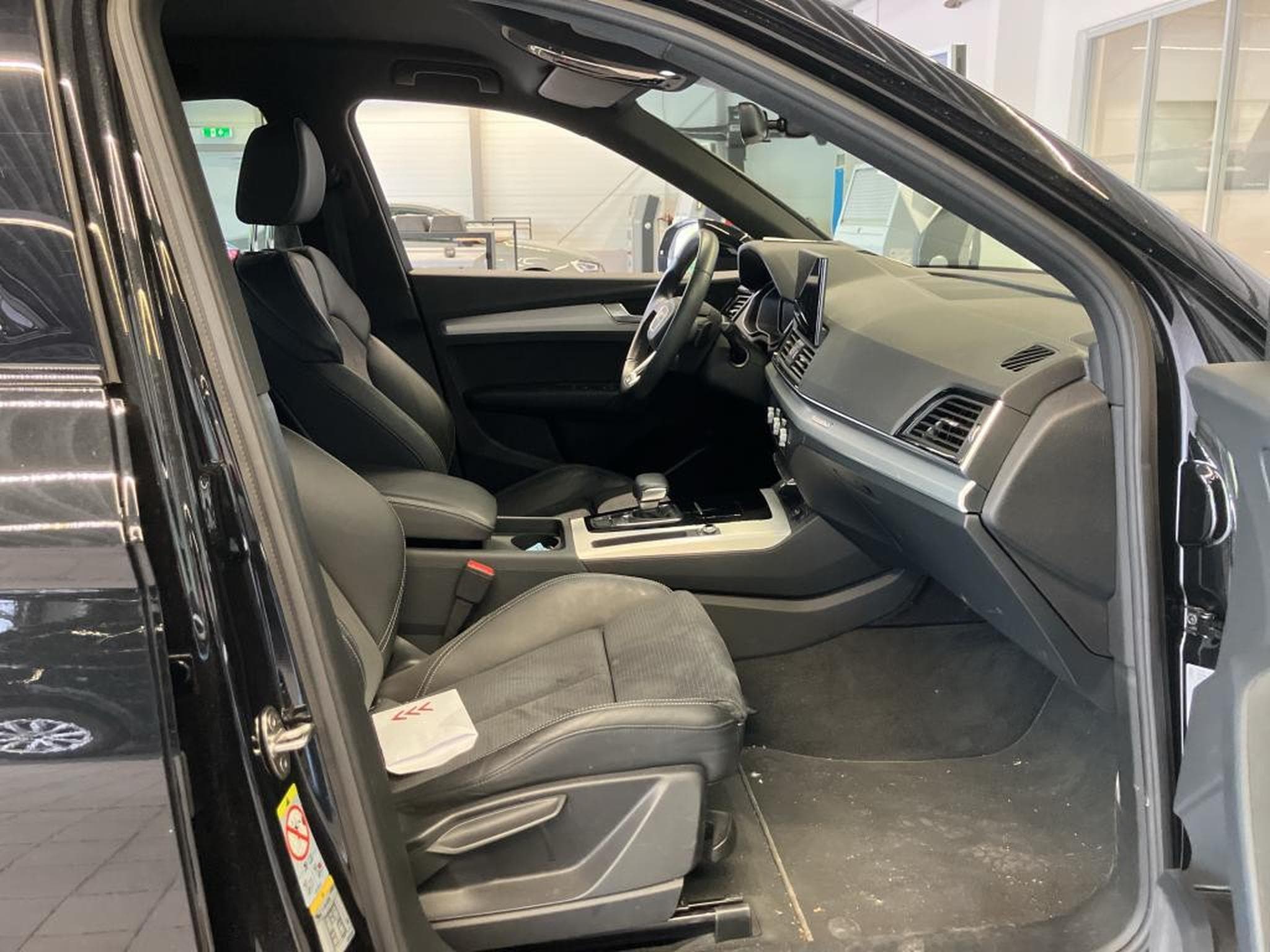 Audi Q5 Sportback S-Line Quattro 40 TFSI S Tronic 204 CV *ATTELAGE* (2022) - Foto 7