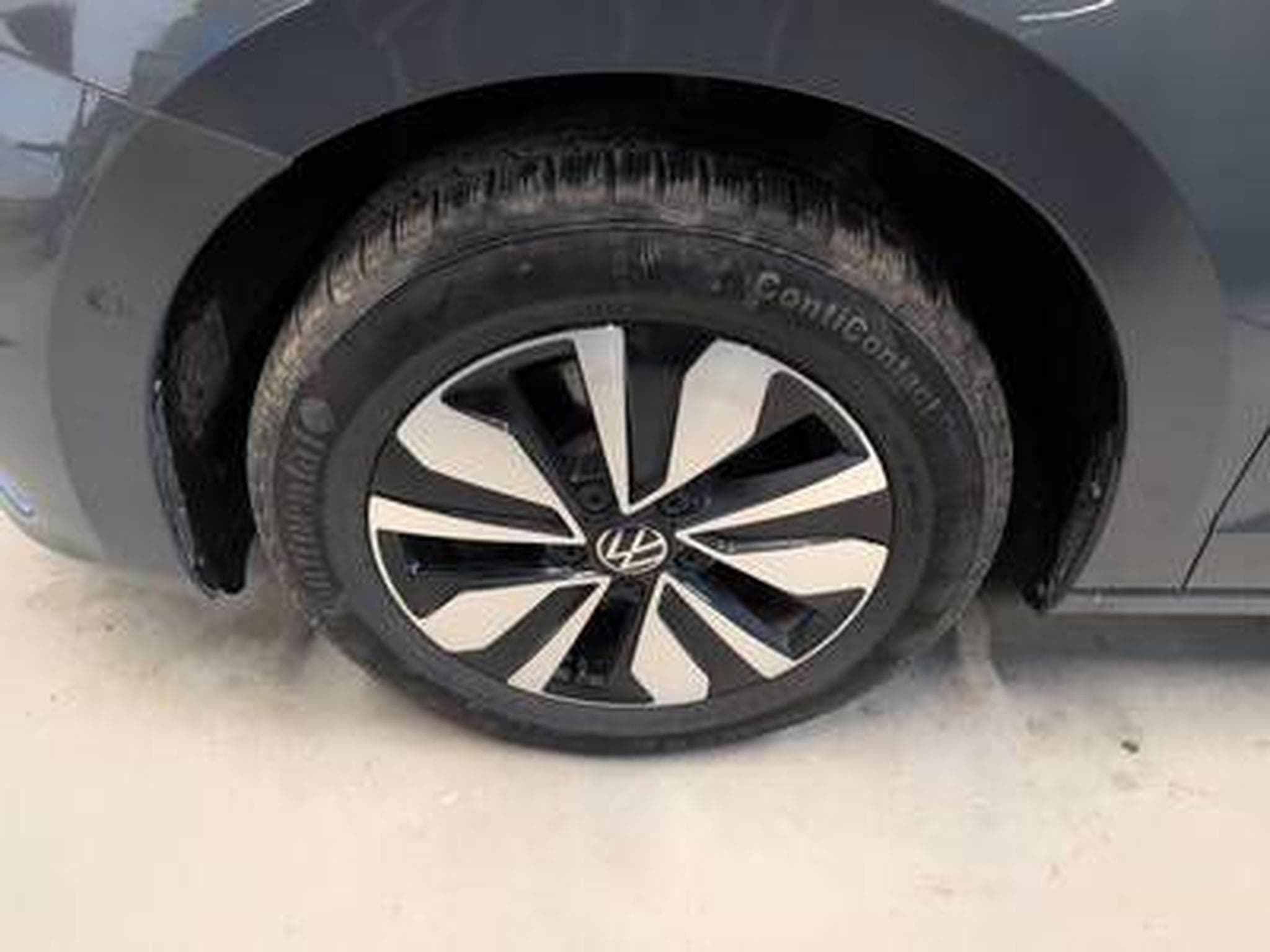 VW Touran Comfortline GOAL 1.5 TSI 150 CV DSG7 * 7 PLACES * *ATTELAGE* (2025) - Foto 9