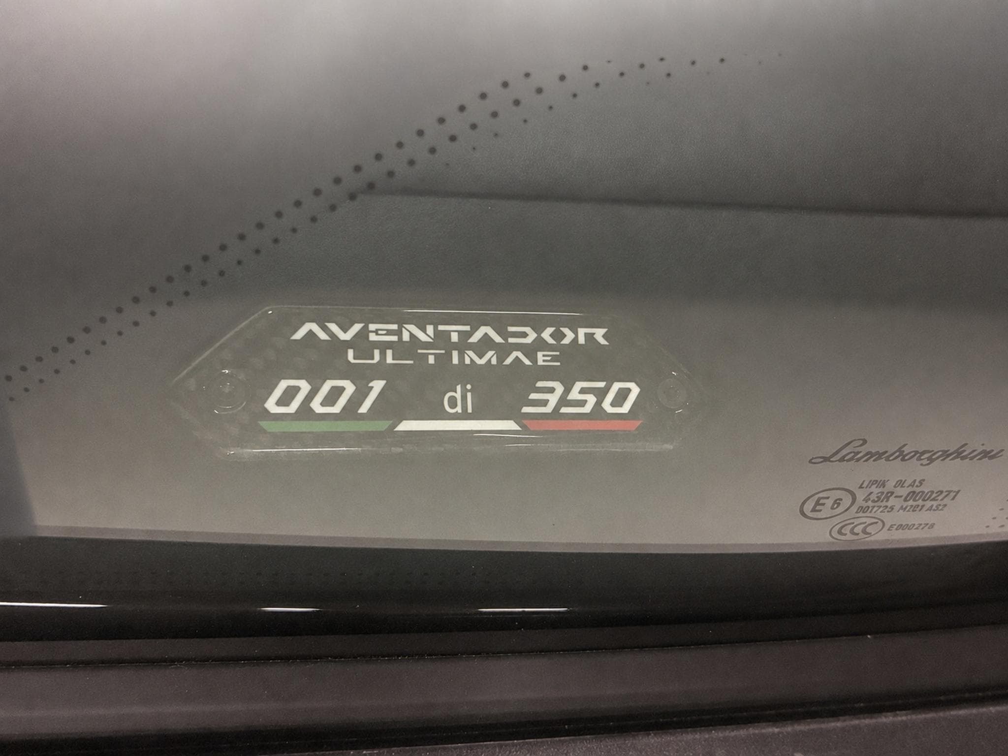 Lamborghini Aventador 6.5 Ultimae LP 780-4 1 of 350 (2022) - Photo 7