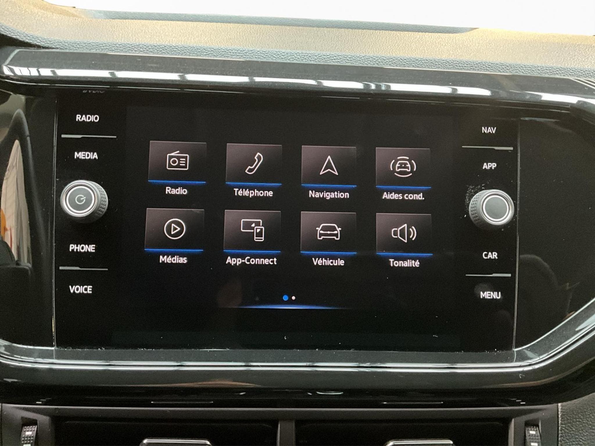 VW T-Cross Style+DSG+P.Technique+P.Lumiere+Black-Style+IQ-Drive (2022) - Photo 13