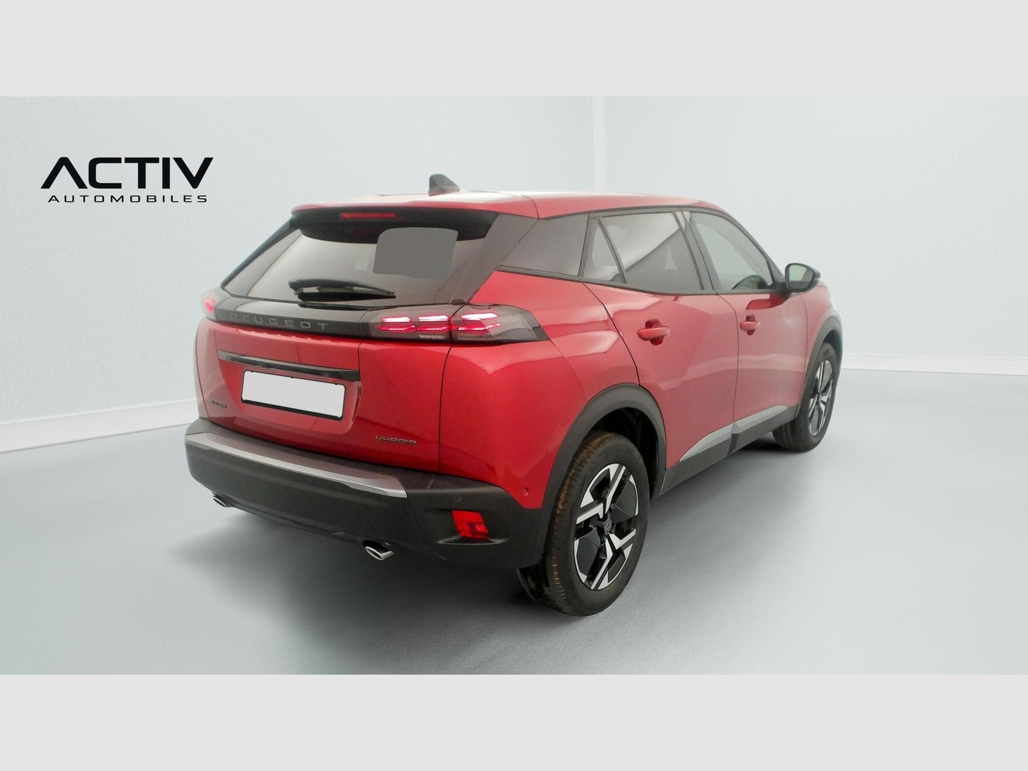 Peugeot 2008 Hybrid 145 e-DCS6 Allure (2026) - Foto 7