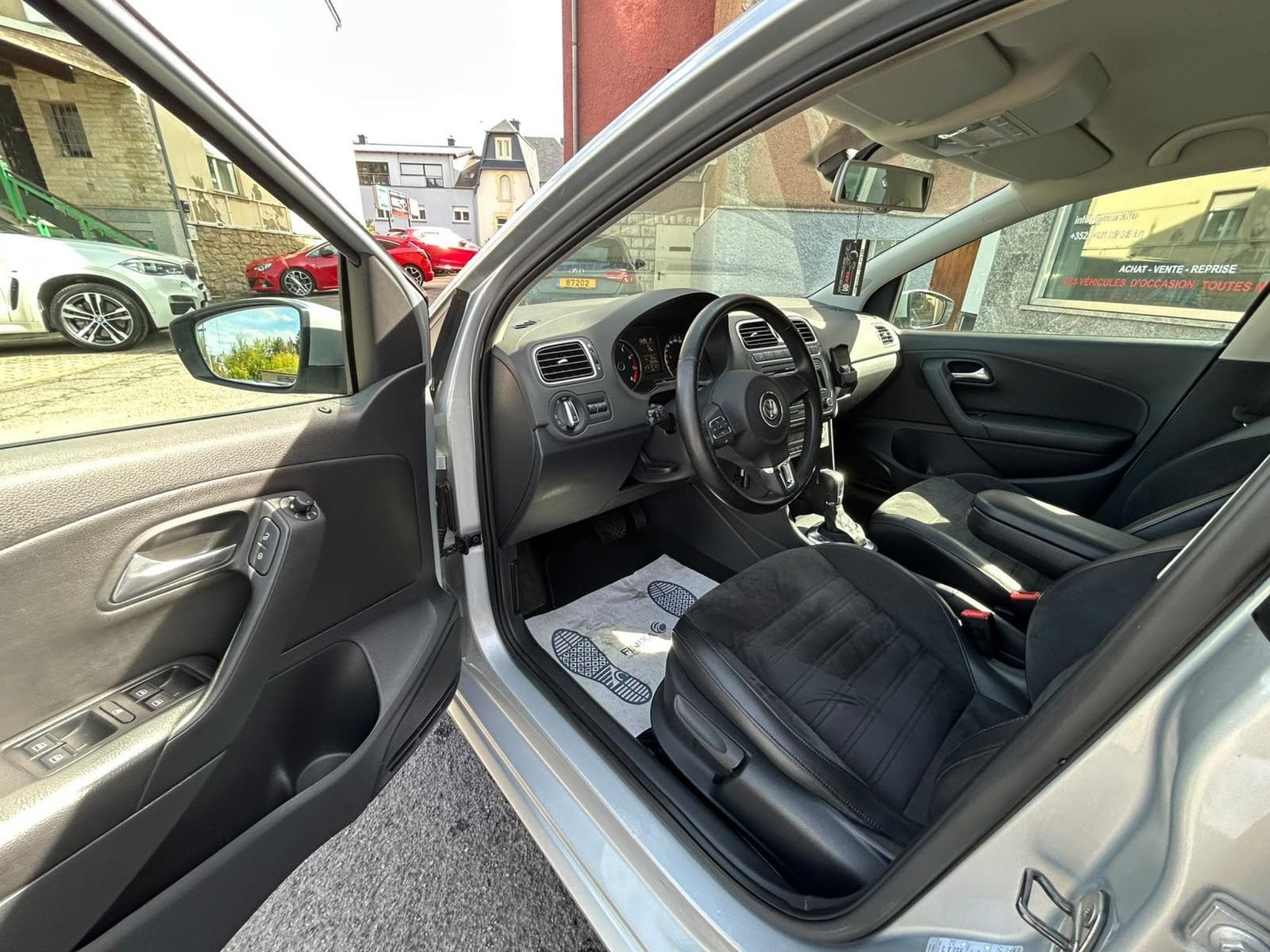 VW Polo 1.2 TSI DSG HIGLINE LED CUIR (2012) - Foto 10