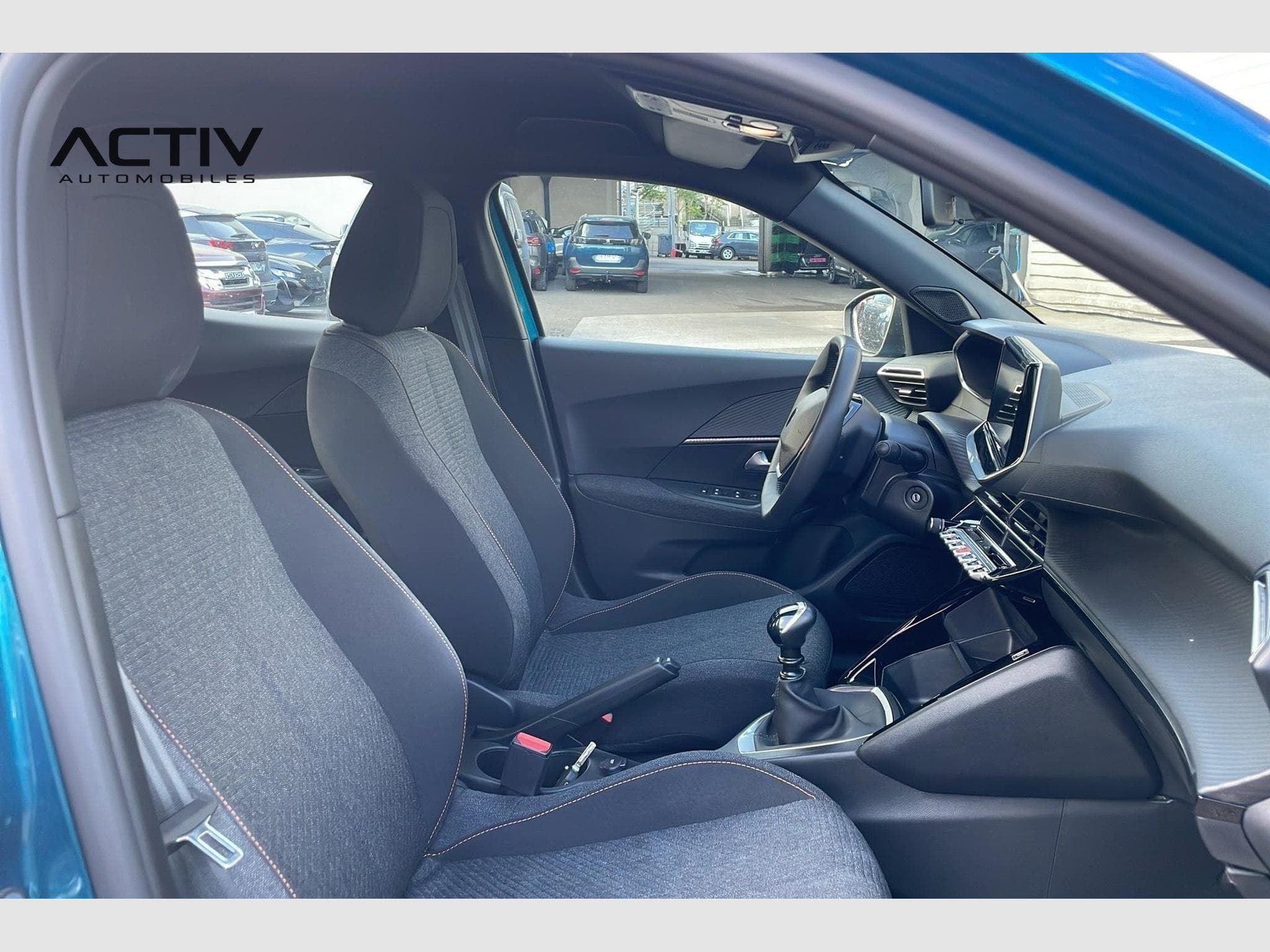 Peugeot 2008 100 S&S BVM6 Style (2025) - Foto 13