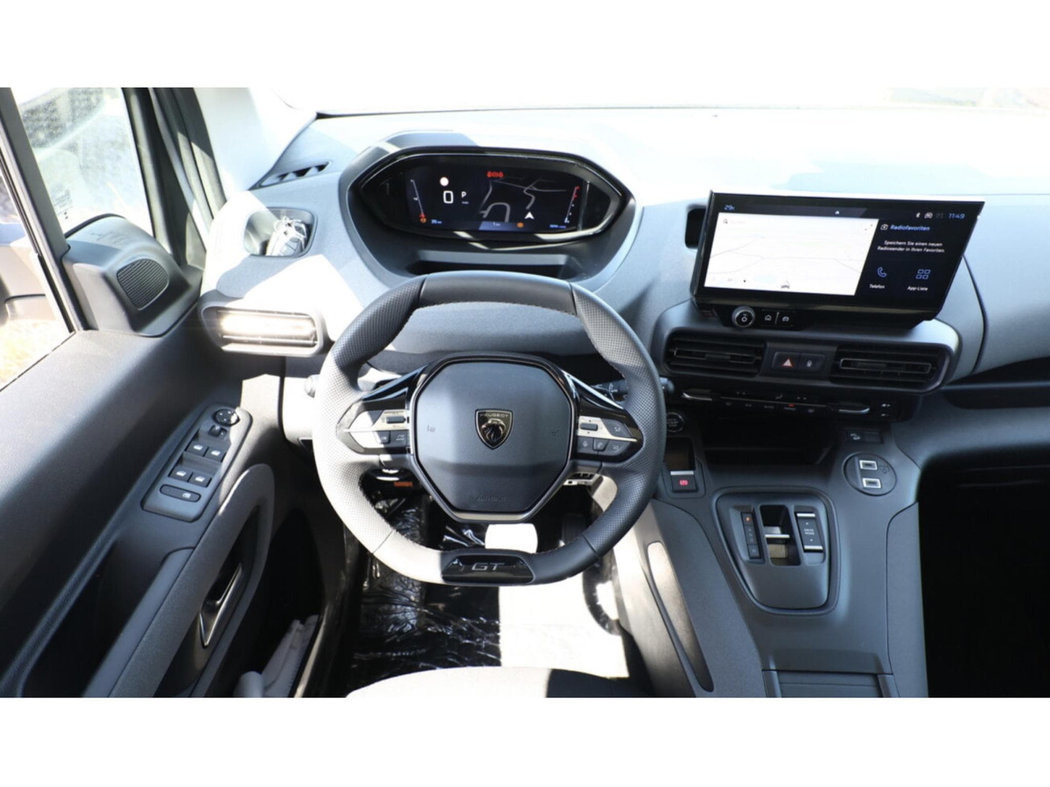 Peugeot Rifter Rifter M1 GT Diesel (2026) - Photo 6