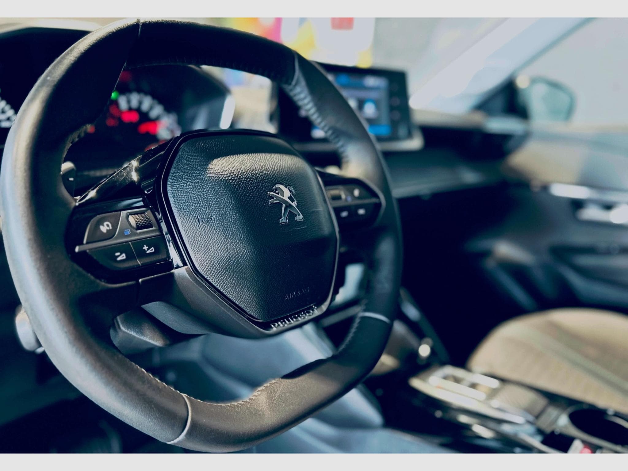 Peugeot 208 208 ALLURE BVA (2022) - Photo 9