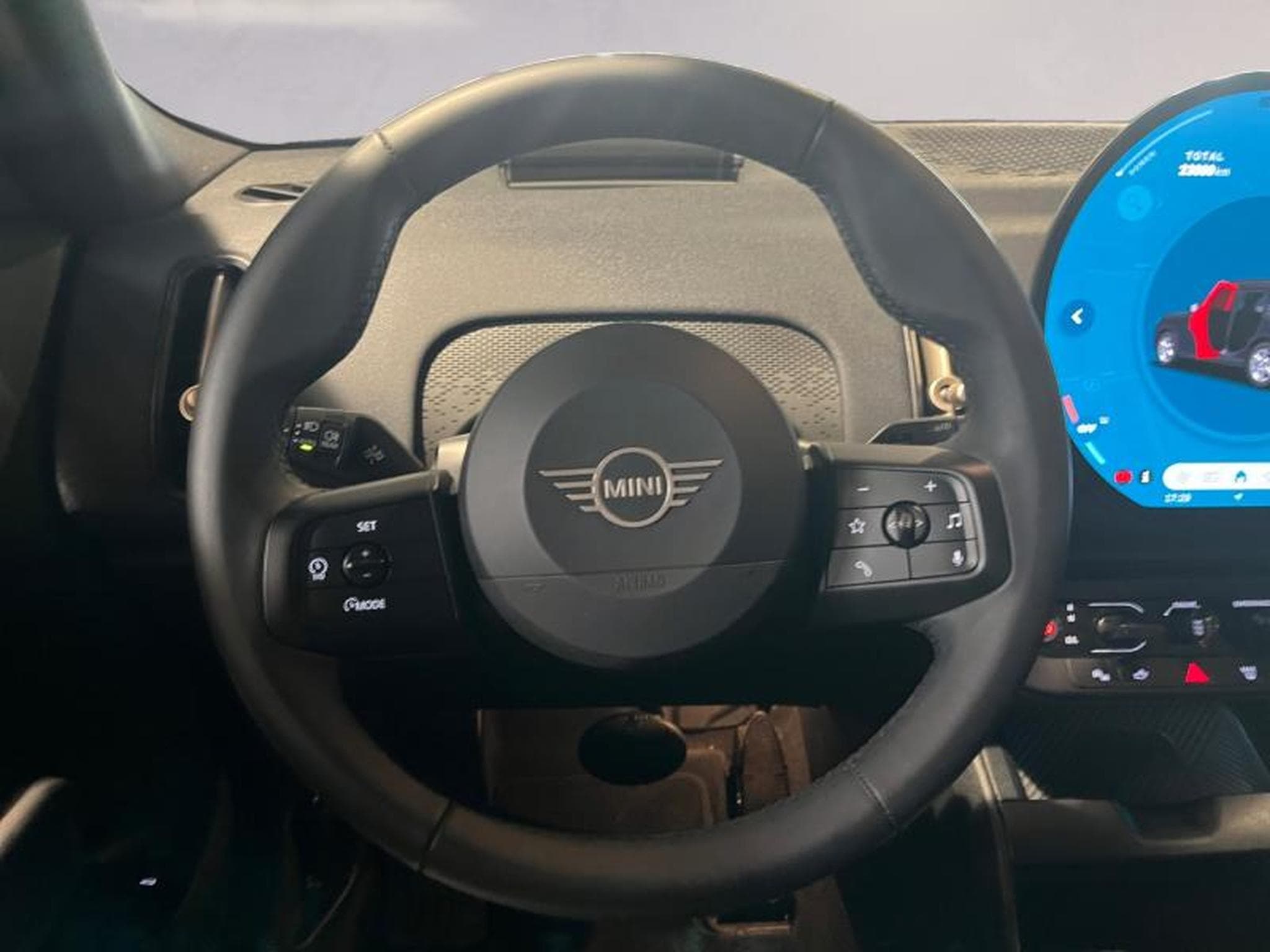 MINI Countryman Countryman C (2025) - Photo 16