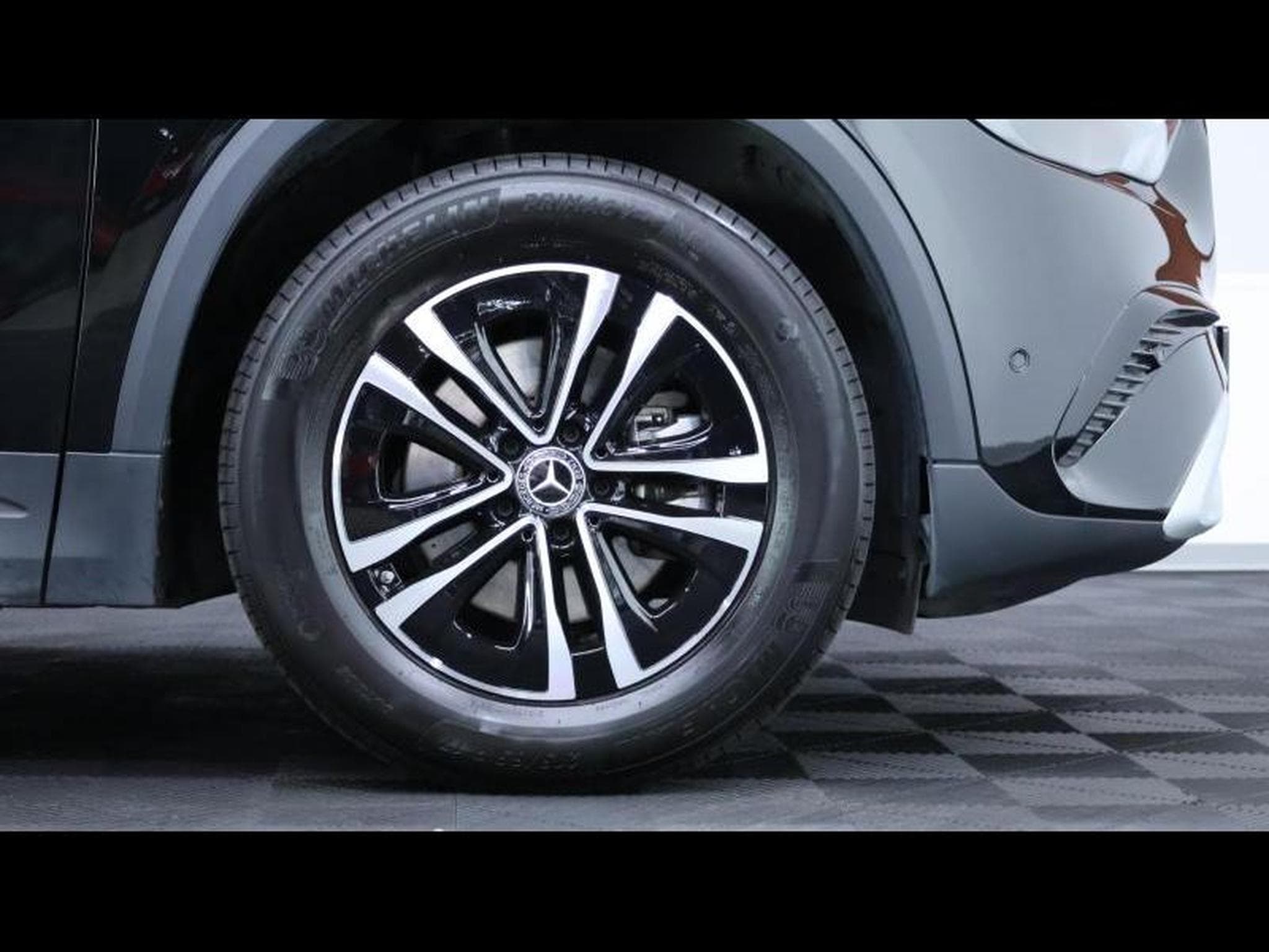 Mercedes GLA 180 Business Line 7G-DCT (2025) - Foto 11