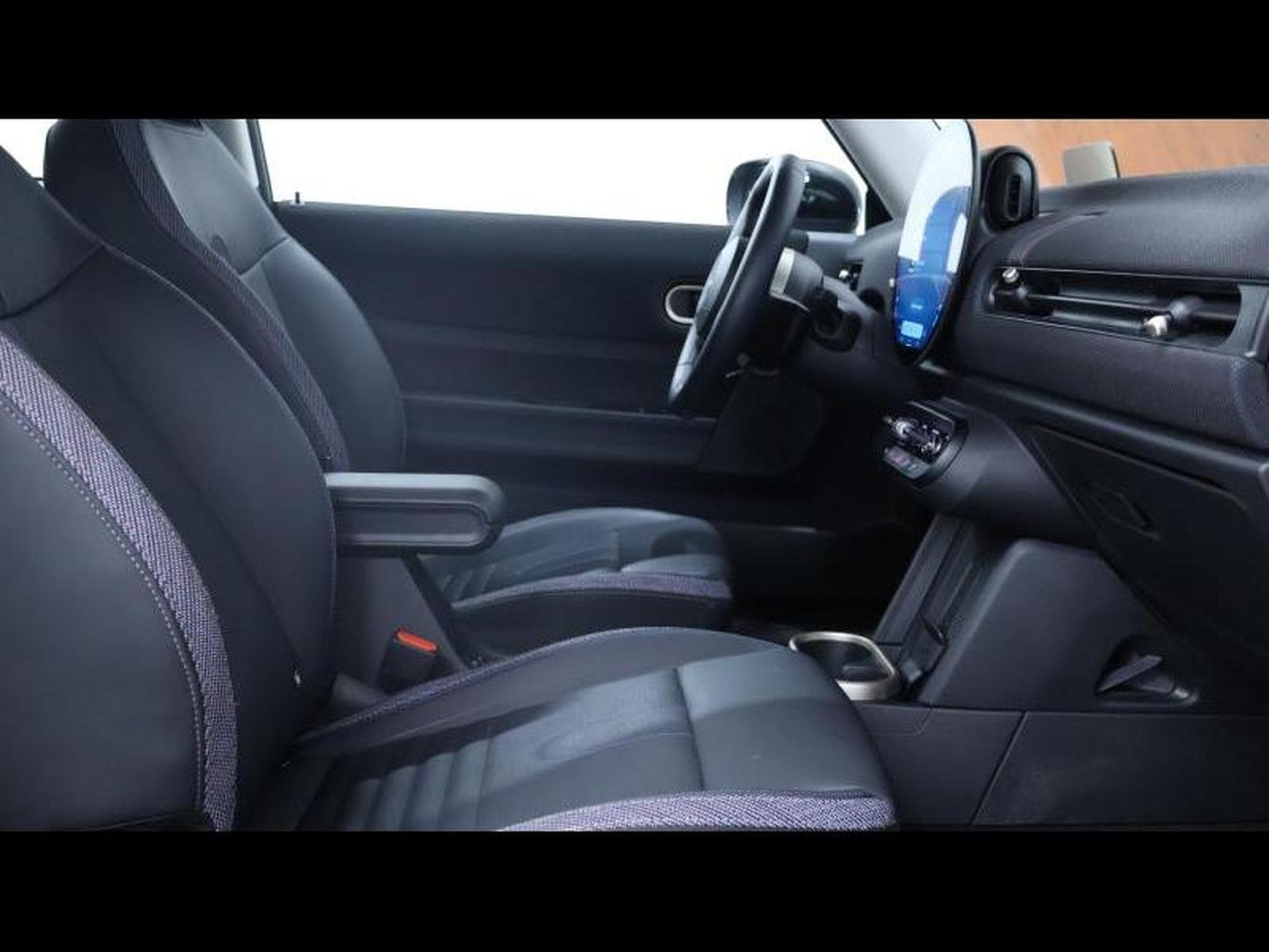 MINI Cooper 1.5 156ch Steptronic 3portes (2024) - Photo 12