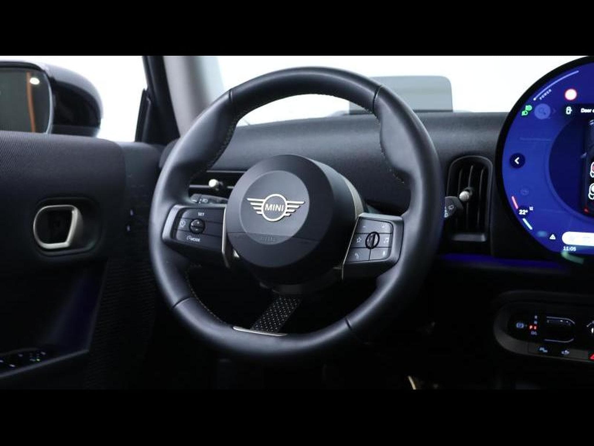 MINI Cooper 1.5 156ch Steptronic 3portes (2024) - Photo 17