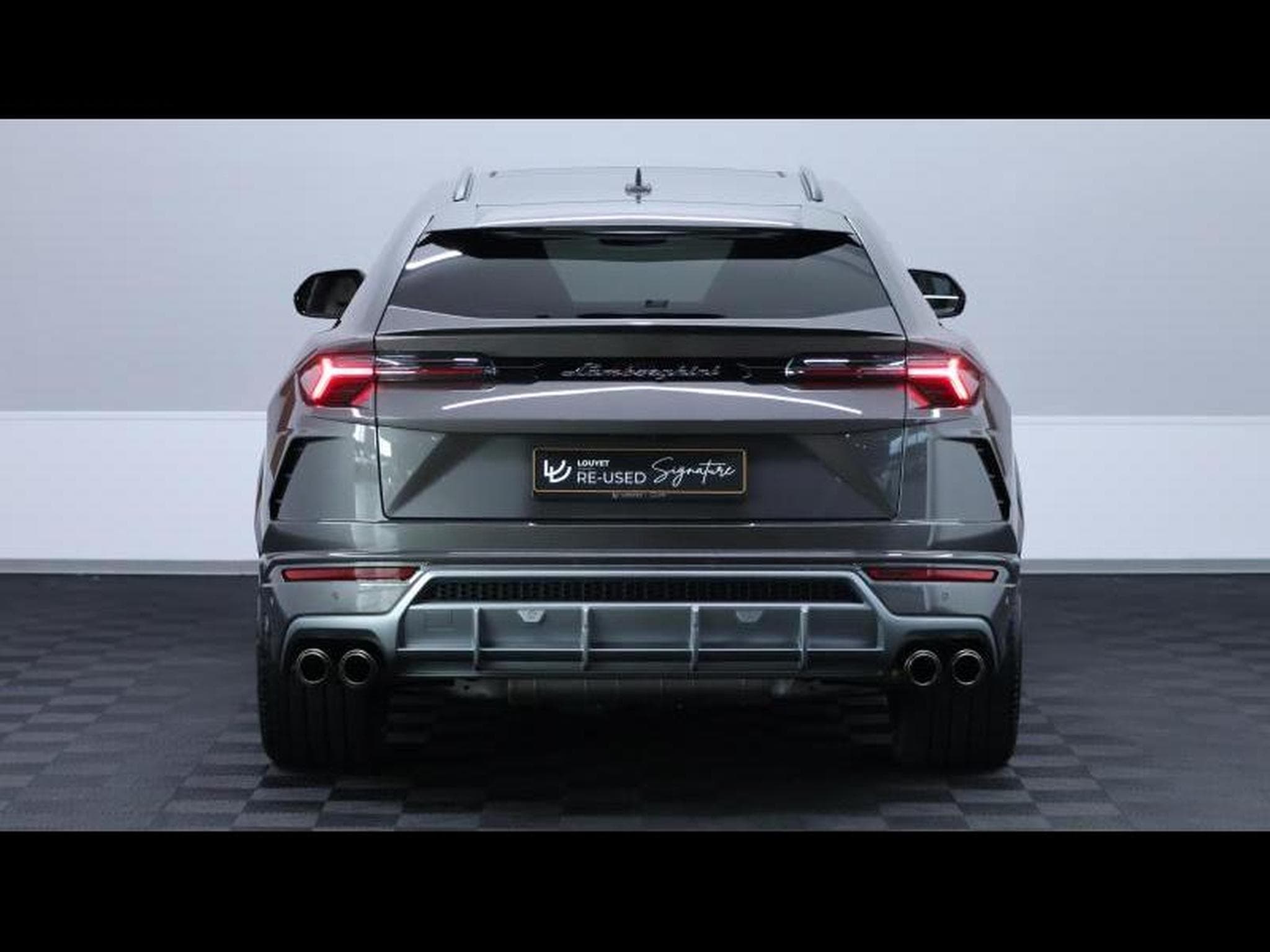 Lamborghini Urus 4.0 V8 650Ch (2022) - Photo 6