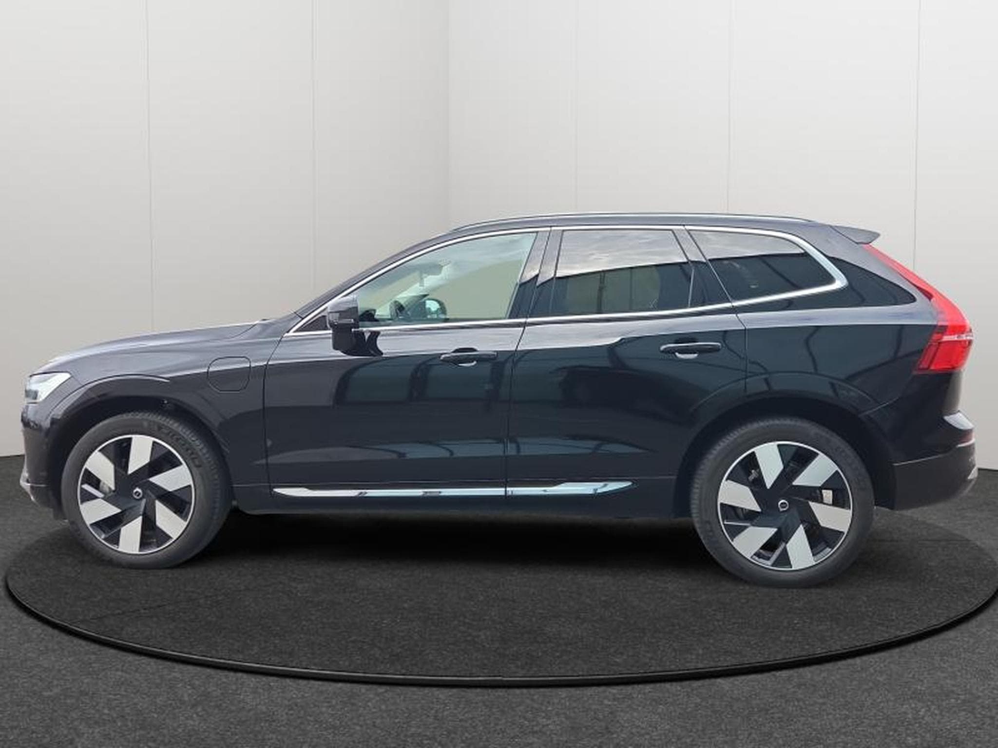 Volvo XC60 T8 Ultra Bright / Hybride (2024) - Photo 2