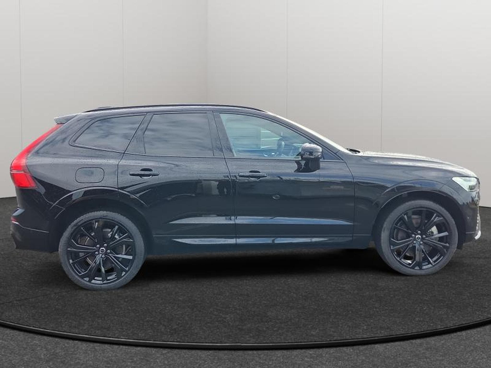 Volvo XC60 Facelift T6 AWD Black Edition Plus 2026 / Hybride (2025) - Photo 6