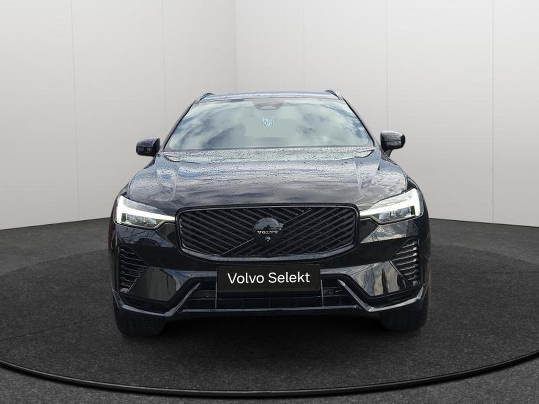Volvo XC60 Facelift T6 AWD Black Edition Plus 2026 / Hybride (2025) - Photo 8
