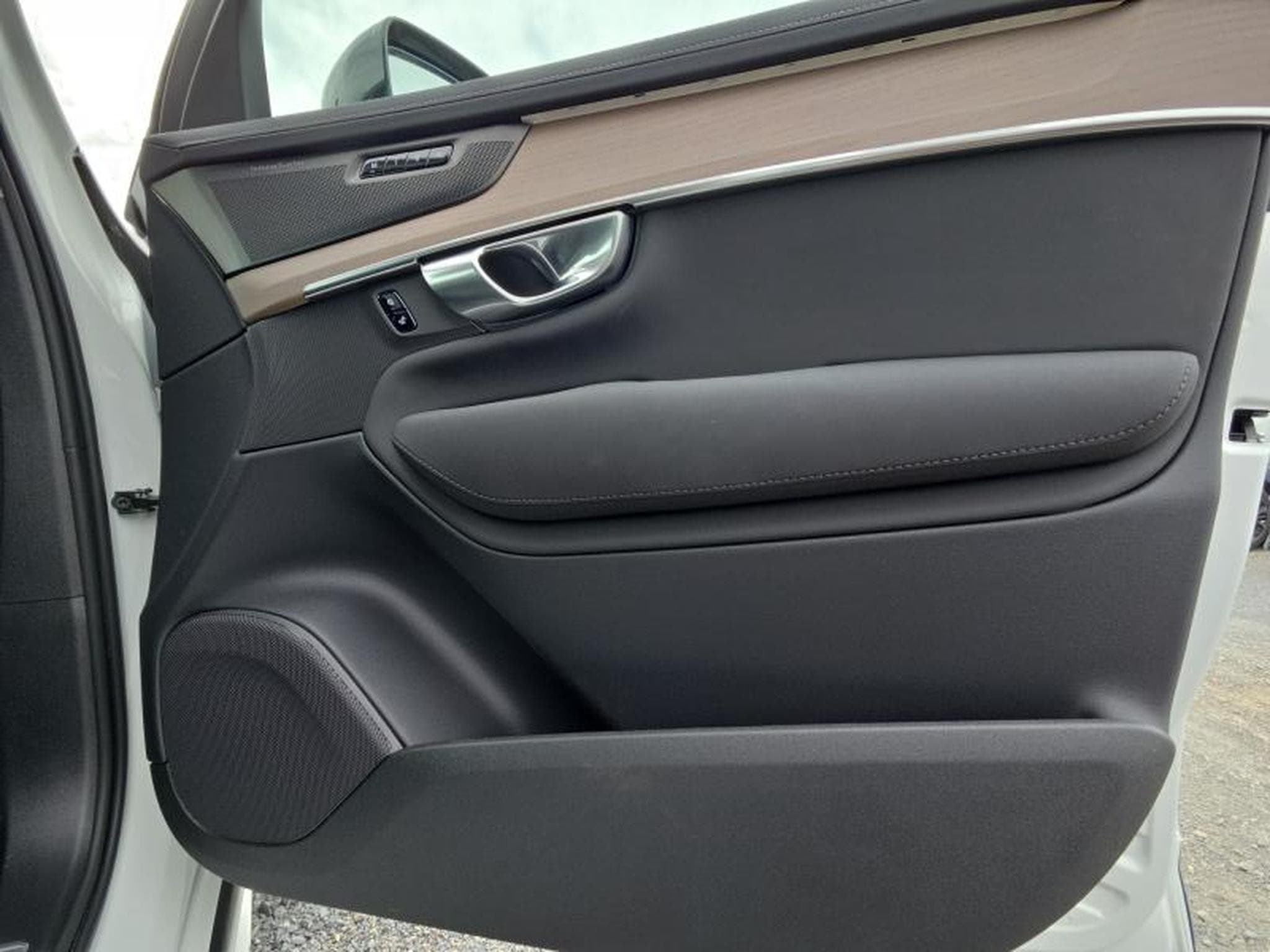 Volvo XC90 T8 Plus Dark 2026 / Hybride (2025) - Photo 21