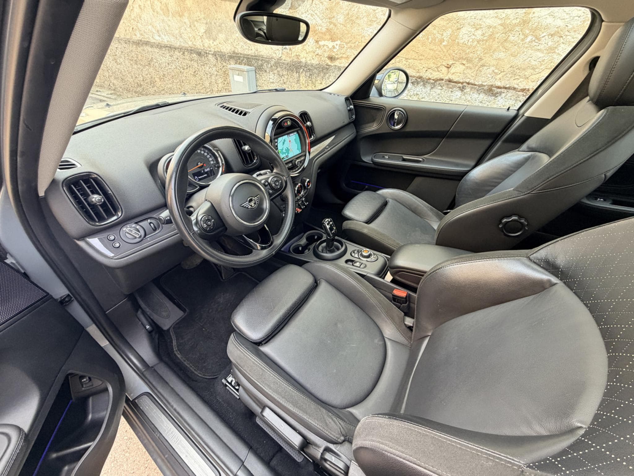 Mini Countryman Cooper D FACELIFT AUTOMATIQUE LED PANORAMA NAVI CAMERA 150CV (2019) - Photo 9