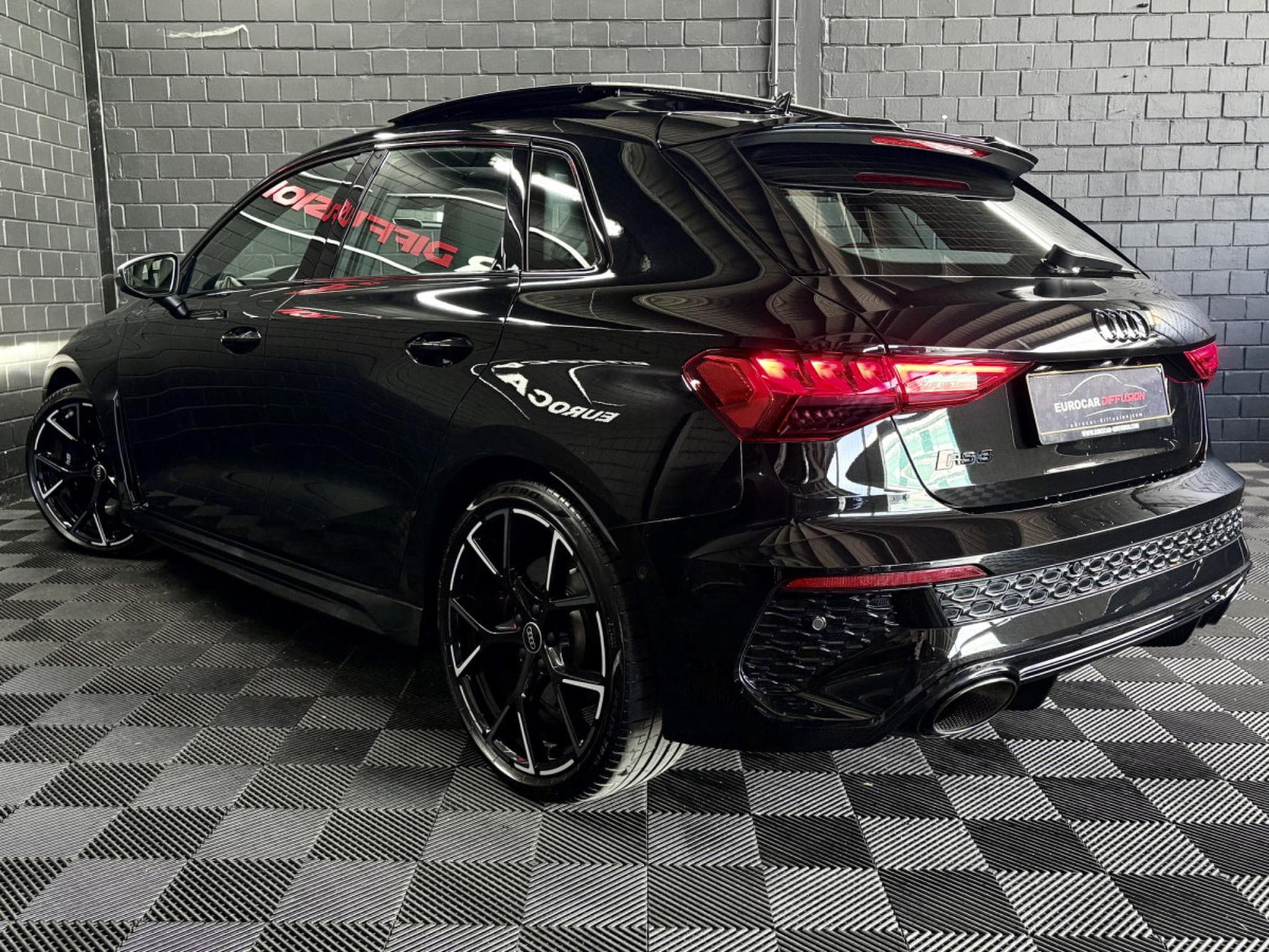 Audi RS3 Sportback Quattro 2.5 TFSI 400 CV *PANO* B&O*  MATRIX* ECHAP (2023) - Foto 4