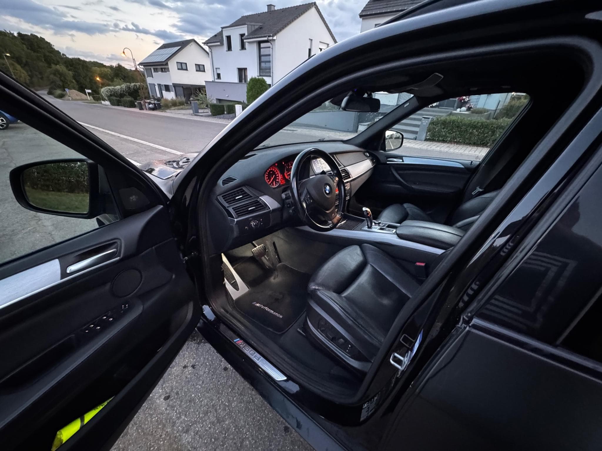 BMW X5M M50d (2013) - Photo 6