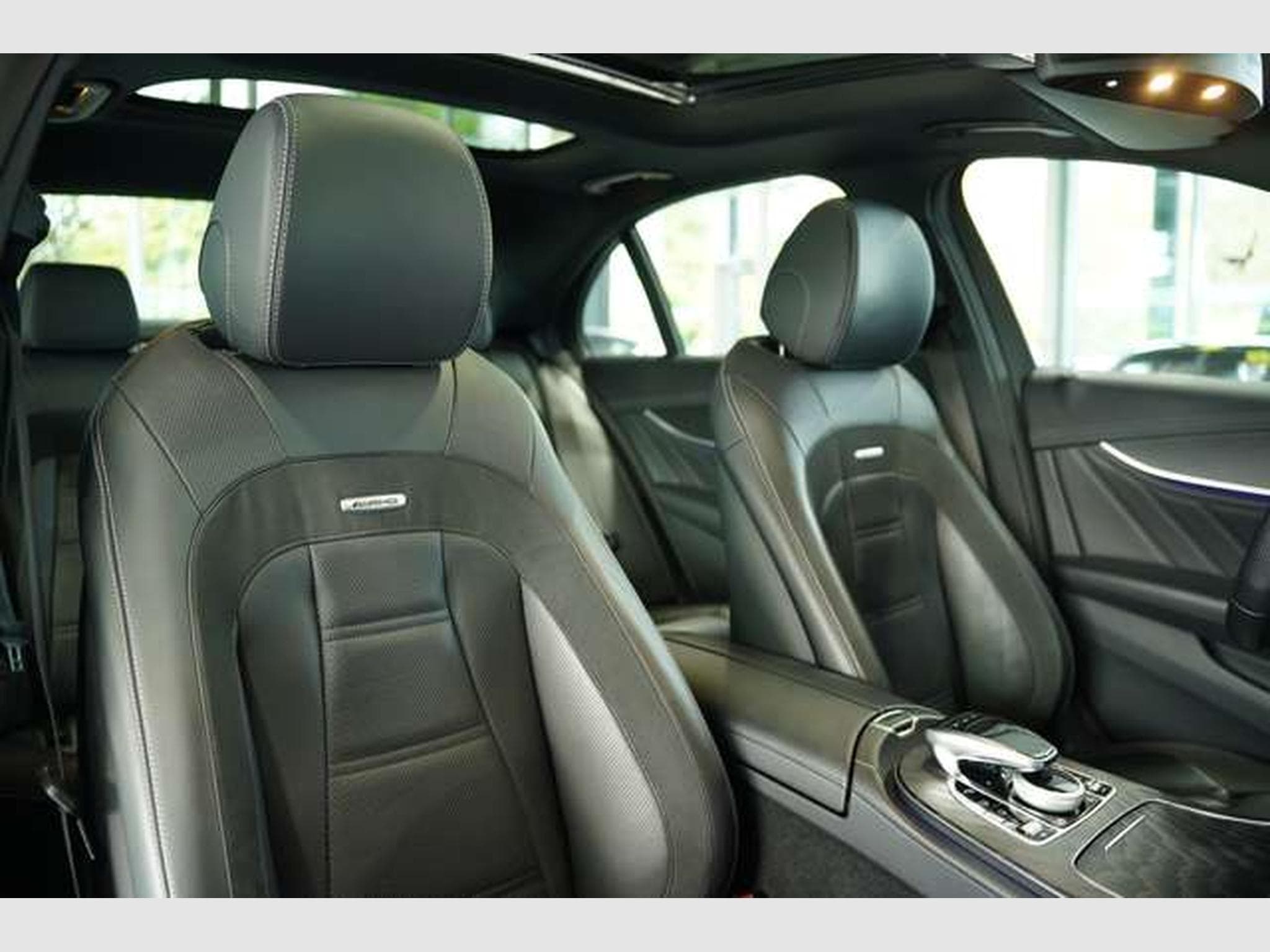 Mercedes E 53 AMG 4M+ Limousine *Pano *360° *Wide *MBEAM (2020) - Photo 24