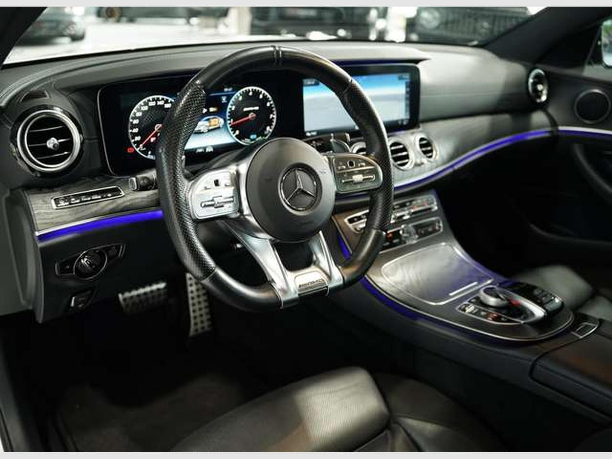 Mercedes E 53 AMG 4M+ Limousine *Pano *360° *Wide *MBEAM (2020) - Photo 33