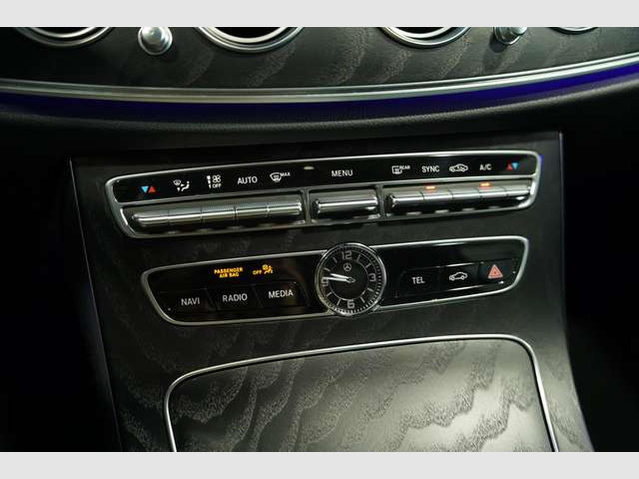 Mercedes E 53 AMG 4M+ Limousine *Pano *360° *Wide *MBEAM (2020) - Photo 37