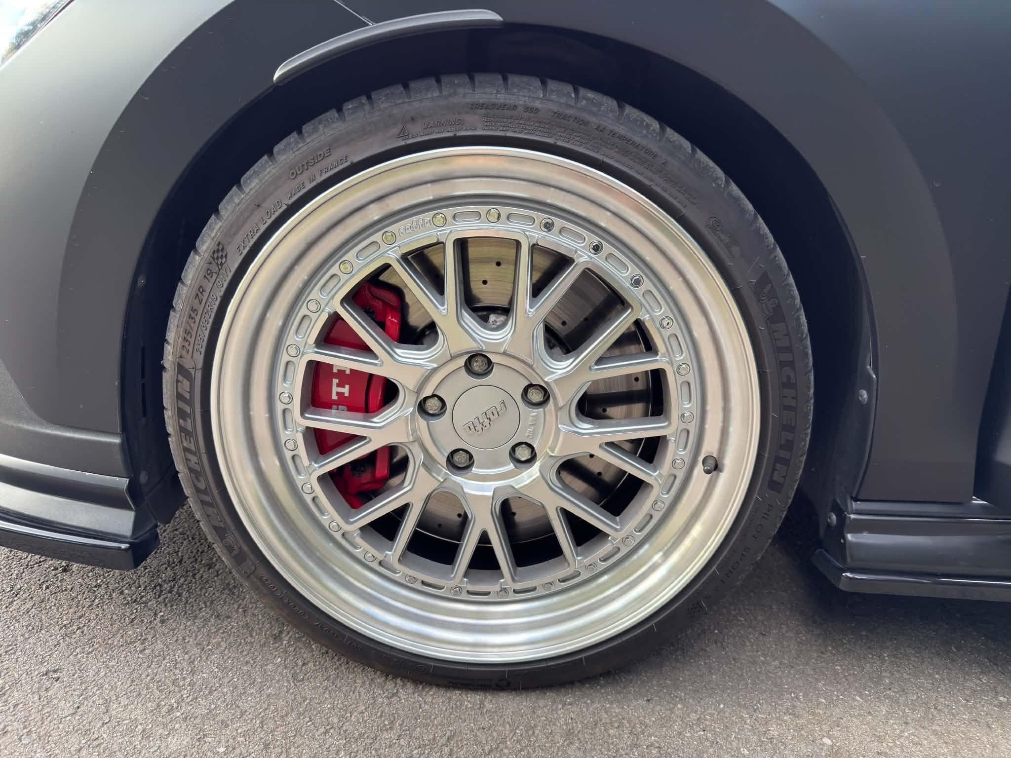 VW Golf VIII GTI CS (2022) - Photo 10