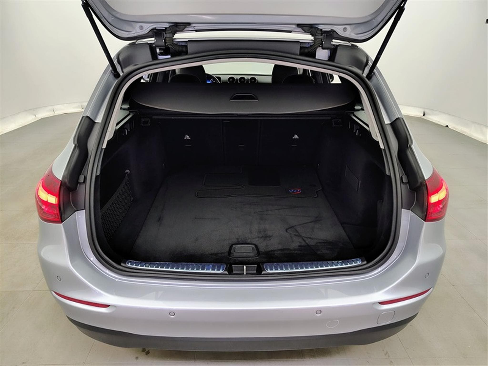 Mercedes C 180 1.5 MHEV Business Line...NAVI/FULL LED/JA17/PDC AV AR (2023) - Foto 14