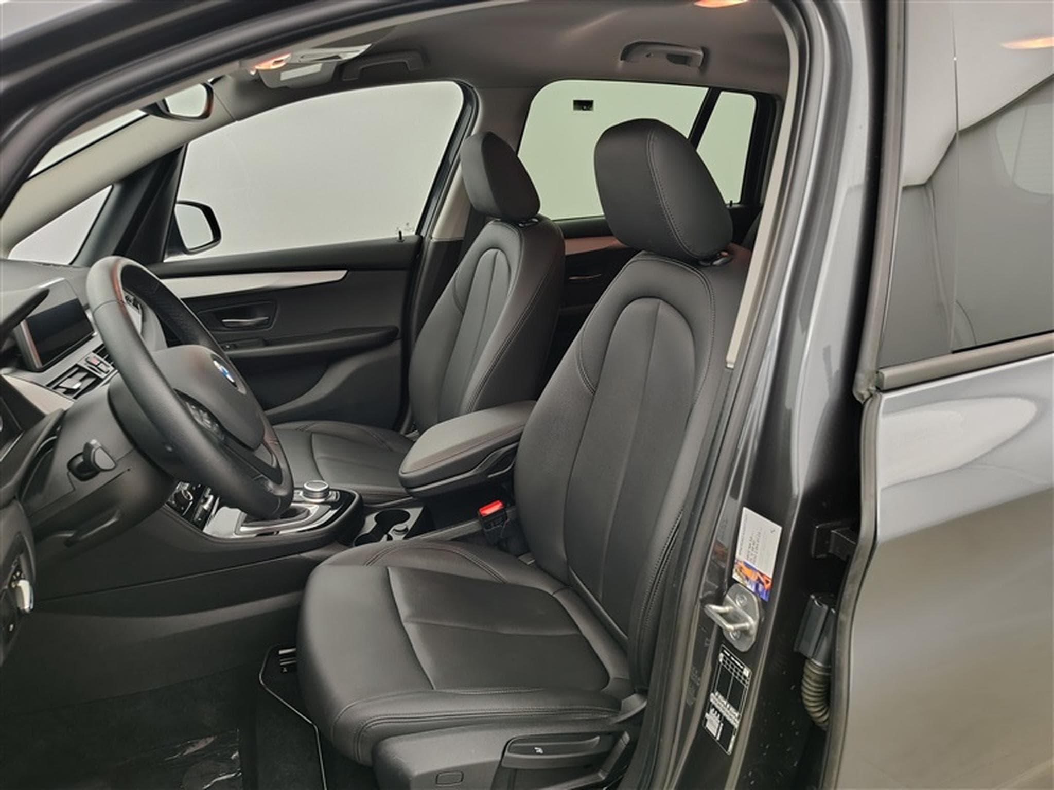 BMW 216 Gran Tourer 216 dA NAVI / CUIR / FULL LED (2021) - Photo 7