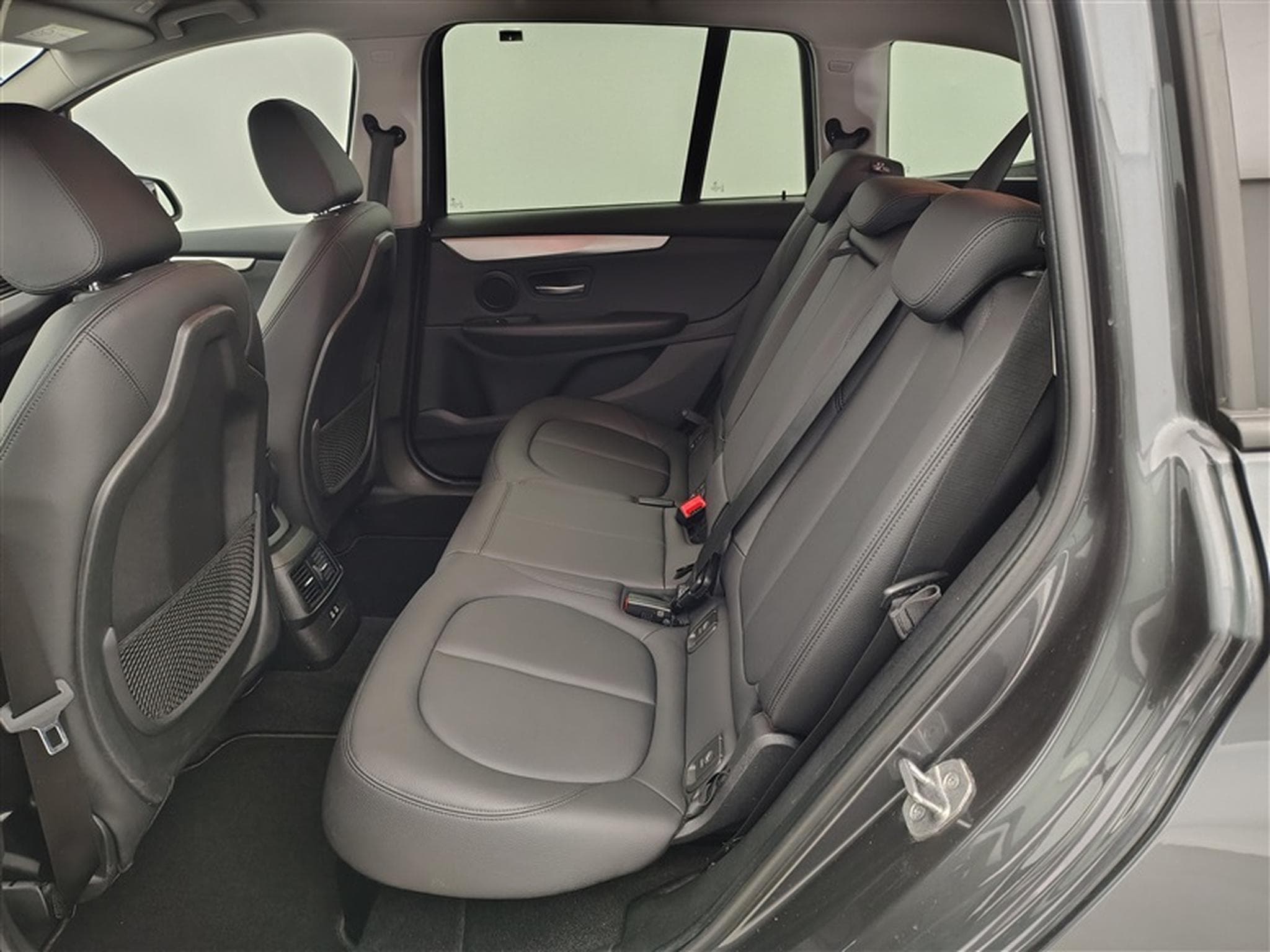 BMW 216 Gran Tourer 216 dA NAVI / CUIR / FULL LED (2021) - Photo 13