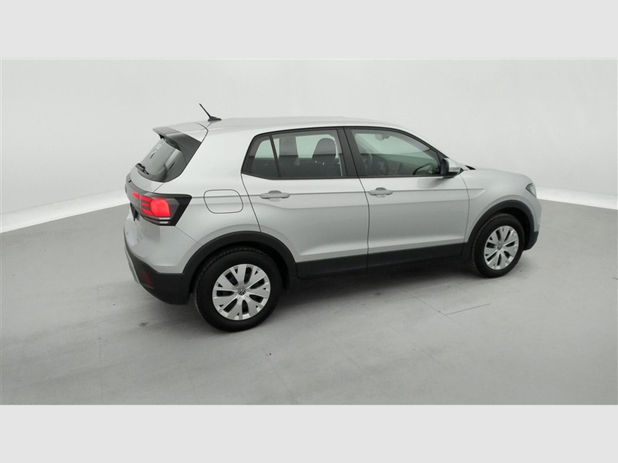 VW T-Cross 1.0 TSI Life OPF (2025) - Photo 25