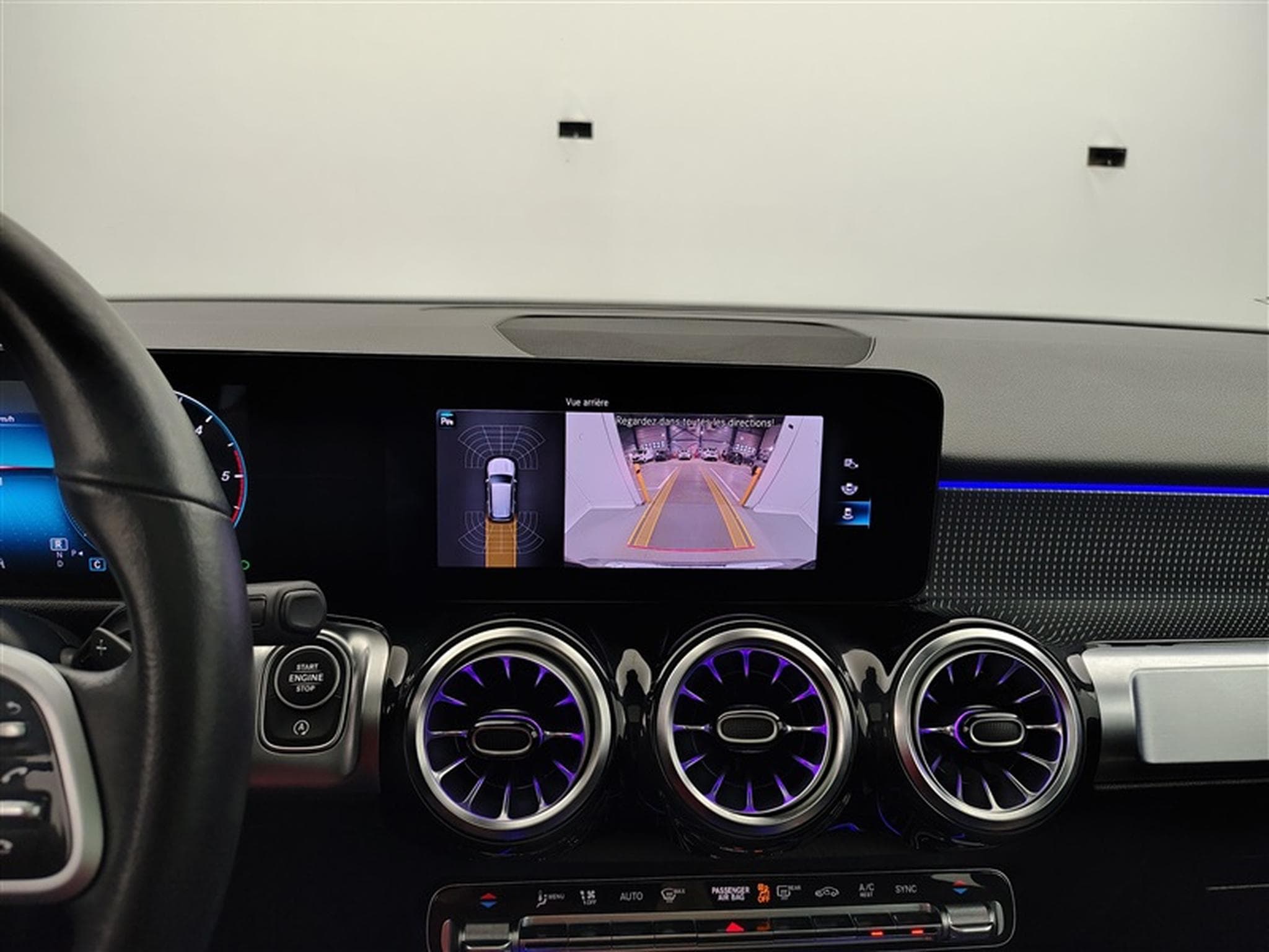 Mercedes GLB 200 GLB 200d Business Solution CUIR/NAVI/TO PANO/FULL LED/JA18 (2021) - Photo 18