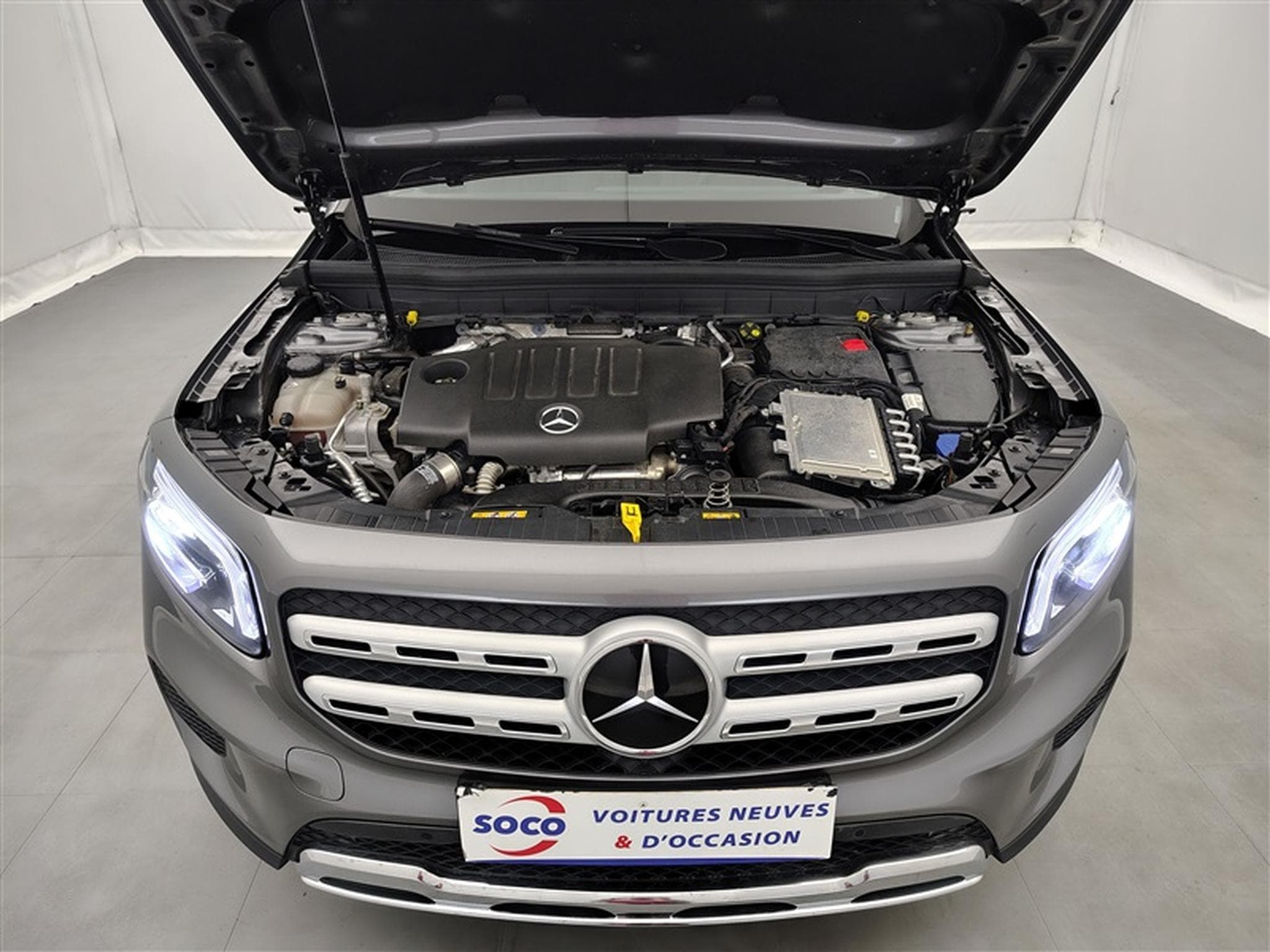 Mercedes GLB 200 GLB 200d Business Solution CUIR/NAVI/TO PANO/FULL LED/JA18 (2021) - Photo 21