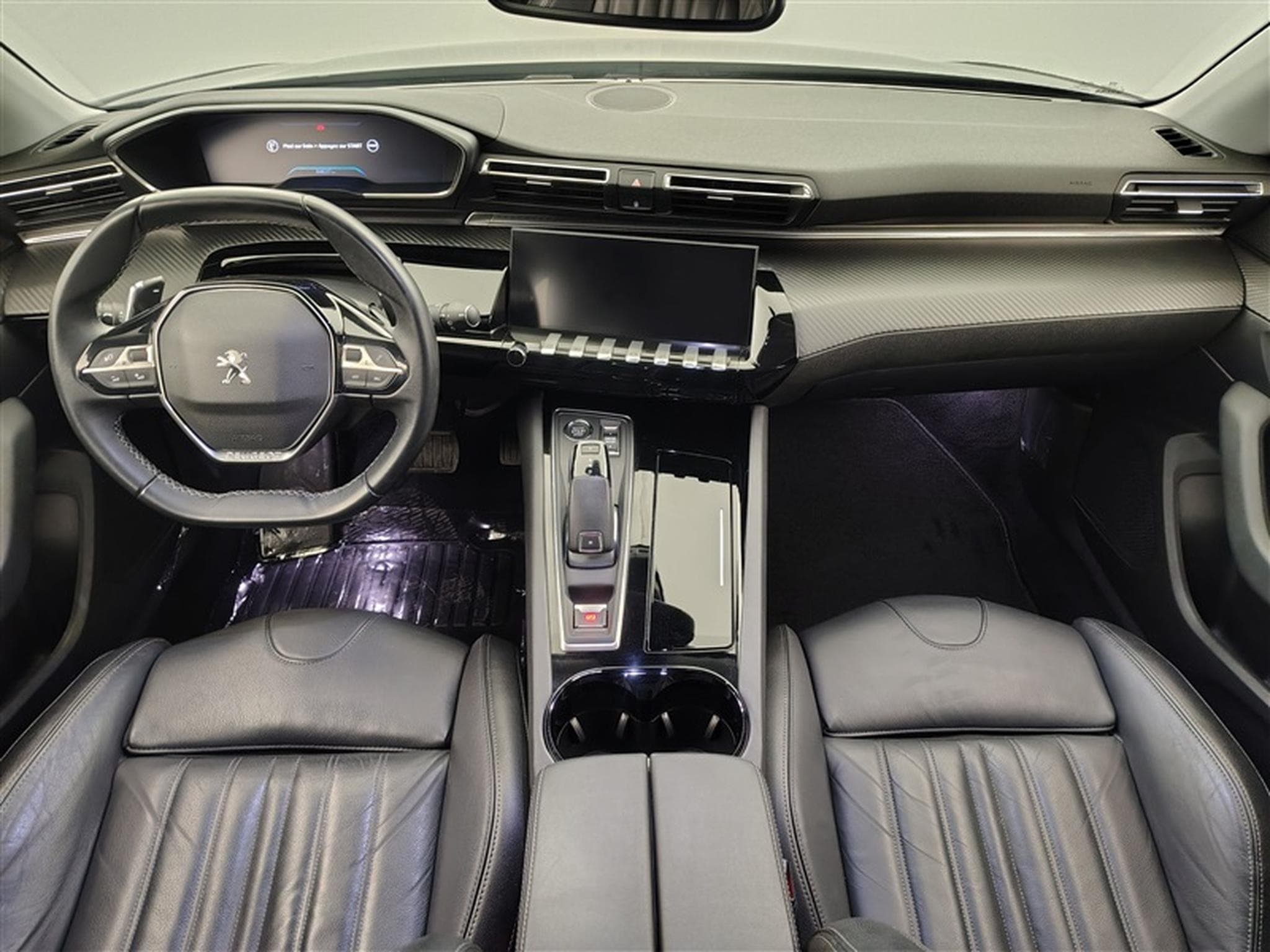 Peugeot 508 1.5 BlueHDi Allure Pack AUTO/CUIR/NAVI/LED/JA17/PDC (2022) - Foto 8